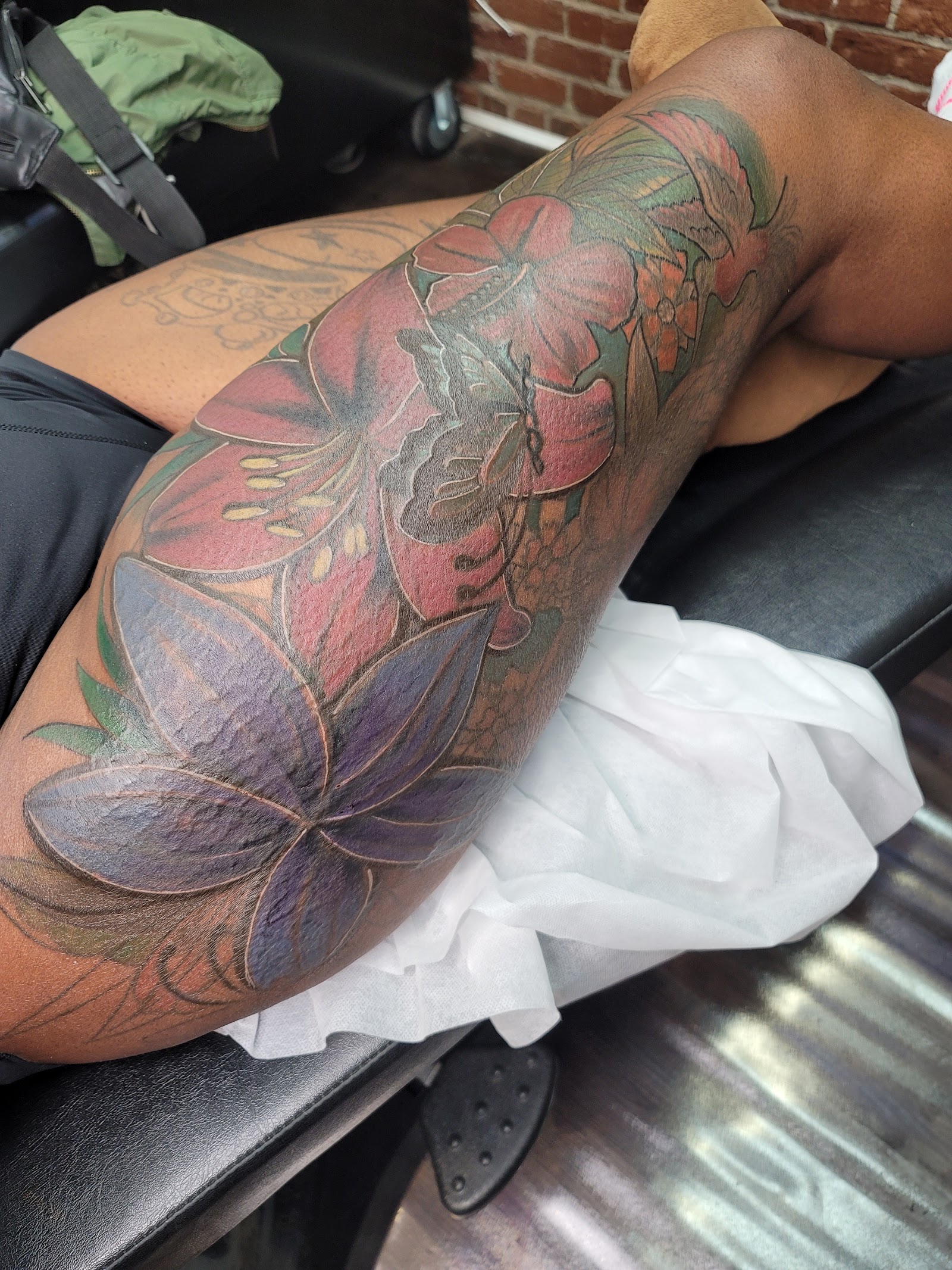 Live Love Tattoos tattoo work — photo 3