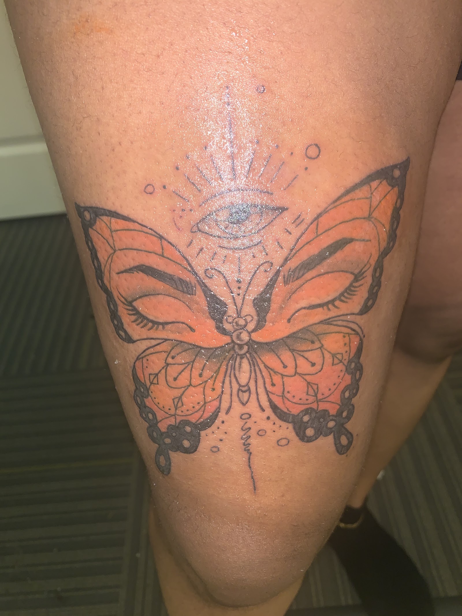 Thunderbolt Tattoo tattoo work — photo 2