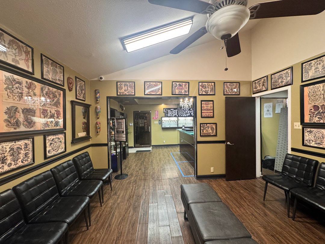 Platinum Ink Tattoo & Body Piercing tattoo work — photo 2