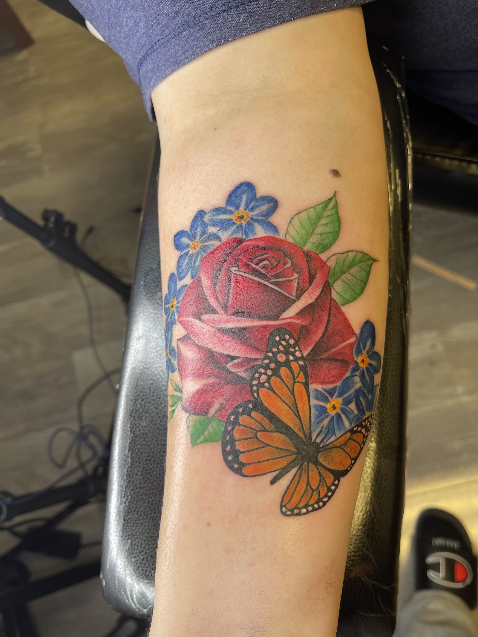 Beautiful Scars Tattoo Shop tattoo work — photo 2