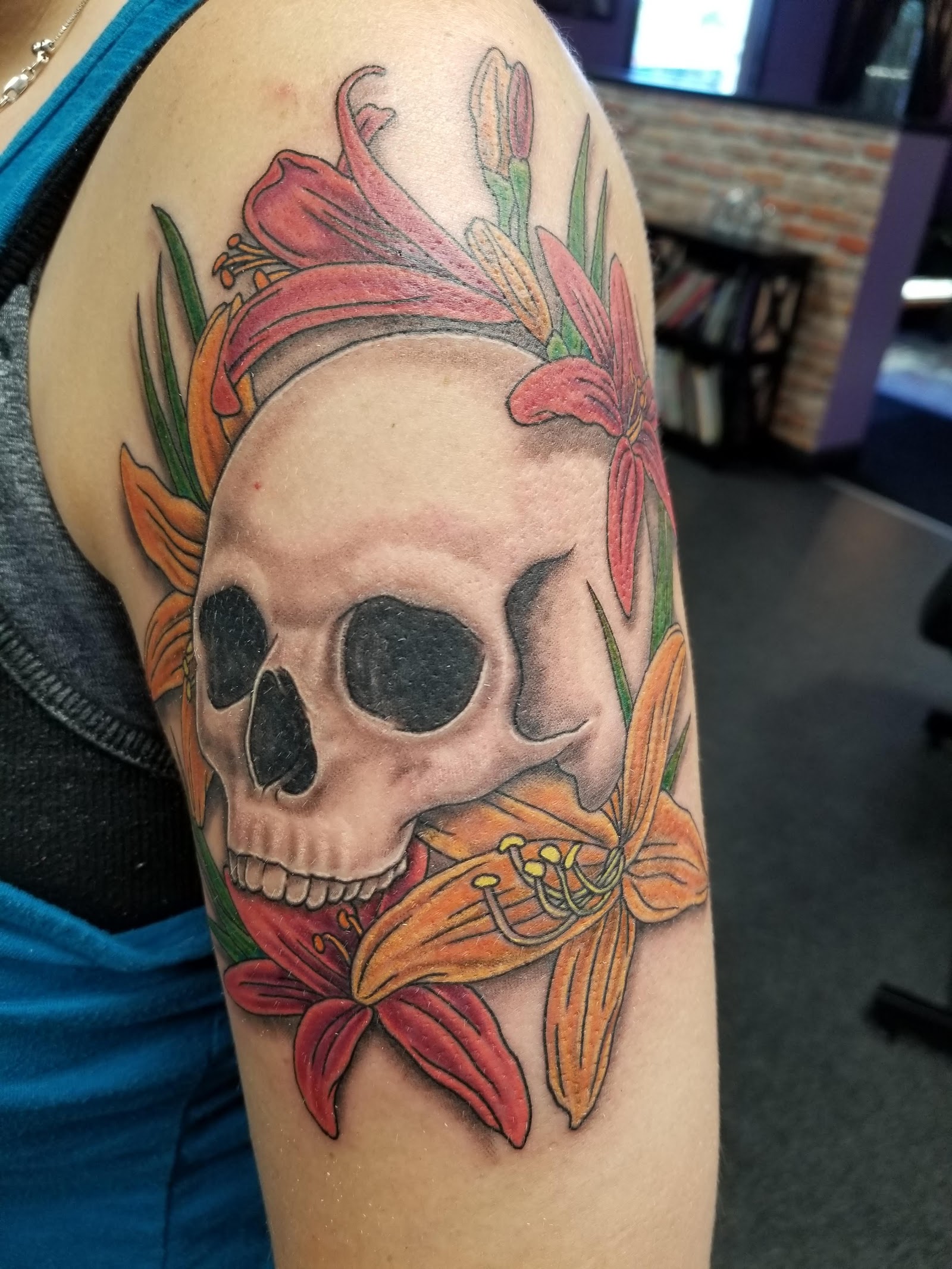 Stingers Tattoo tattoo work — photo 2
