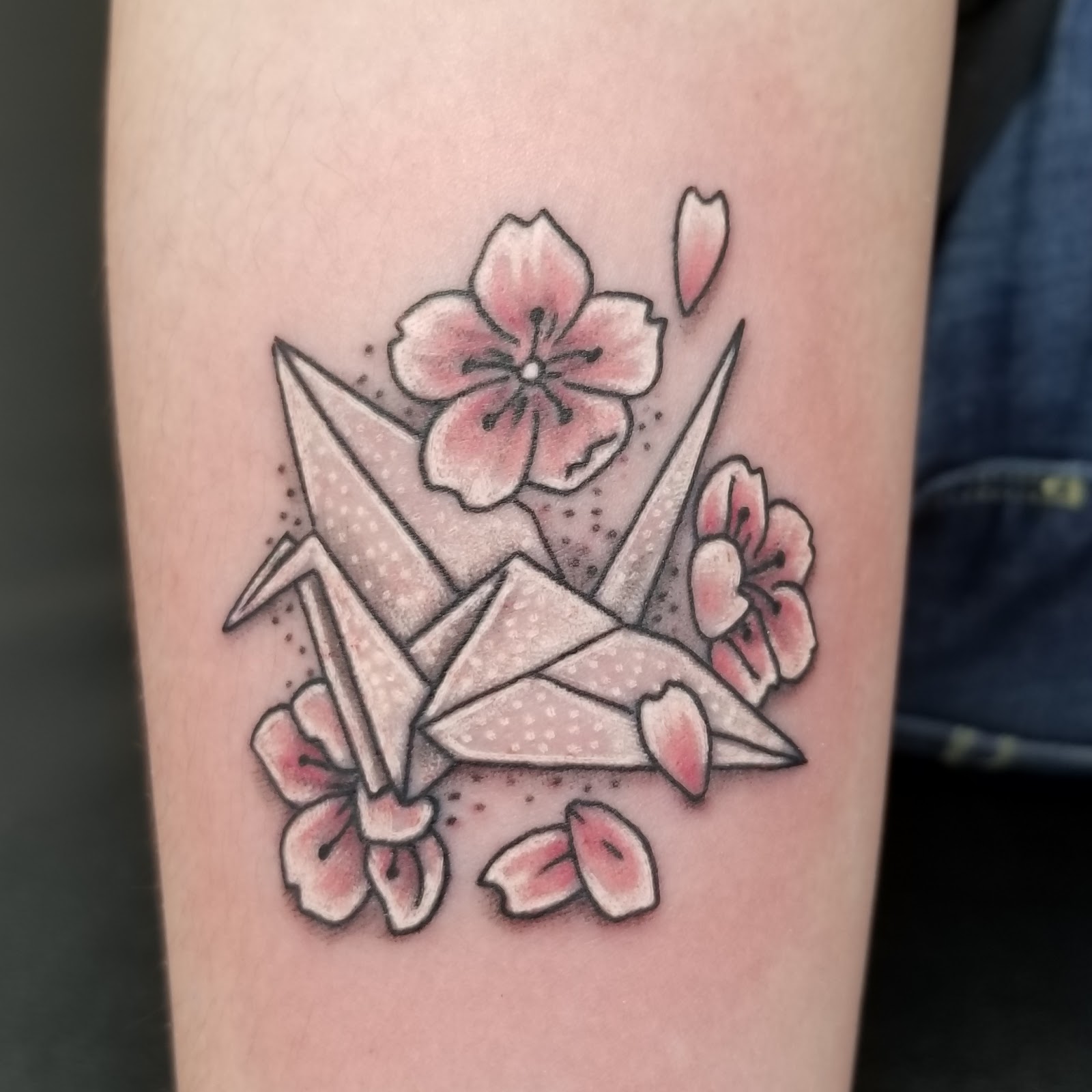 Stingers Tattoo tattoo work — photo 3