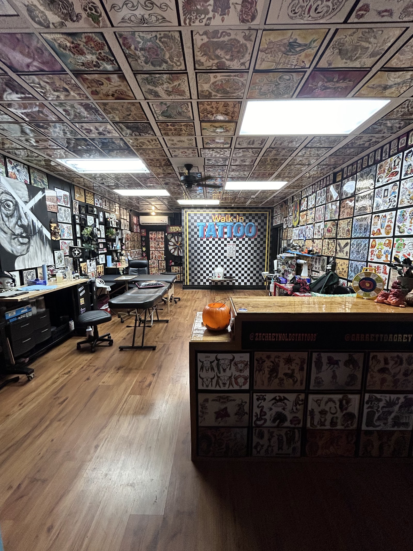 Walk-in tattoo tattoo work — photo 2