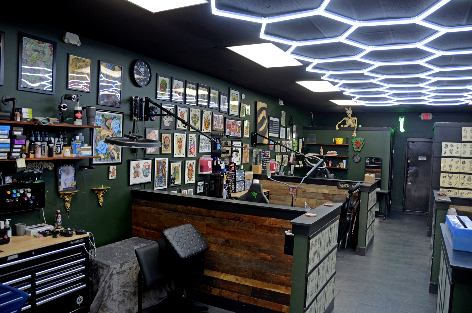 Black Water Tattoo Collective tattoo parlor in Summerville, SC