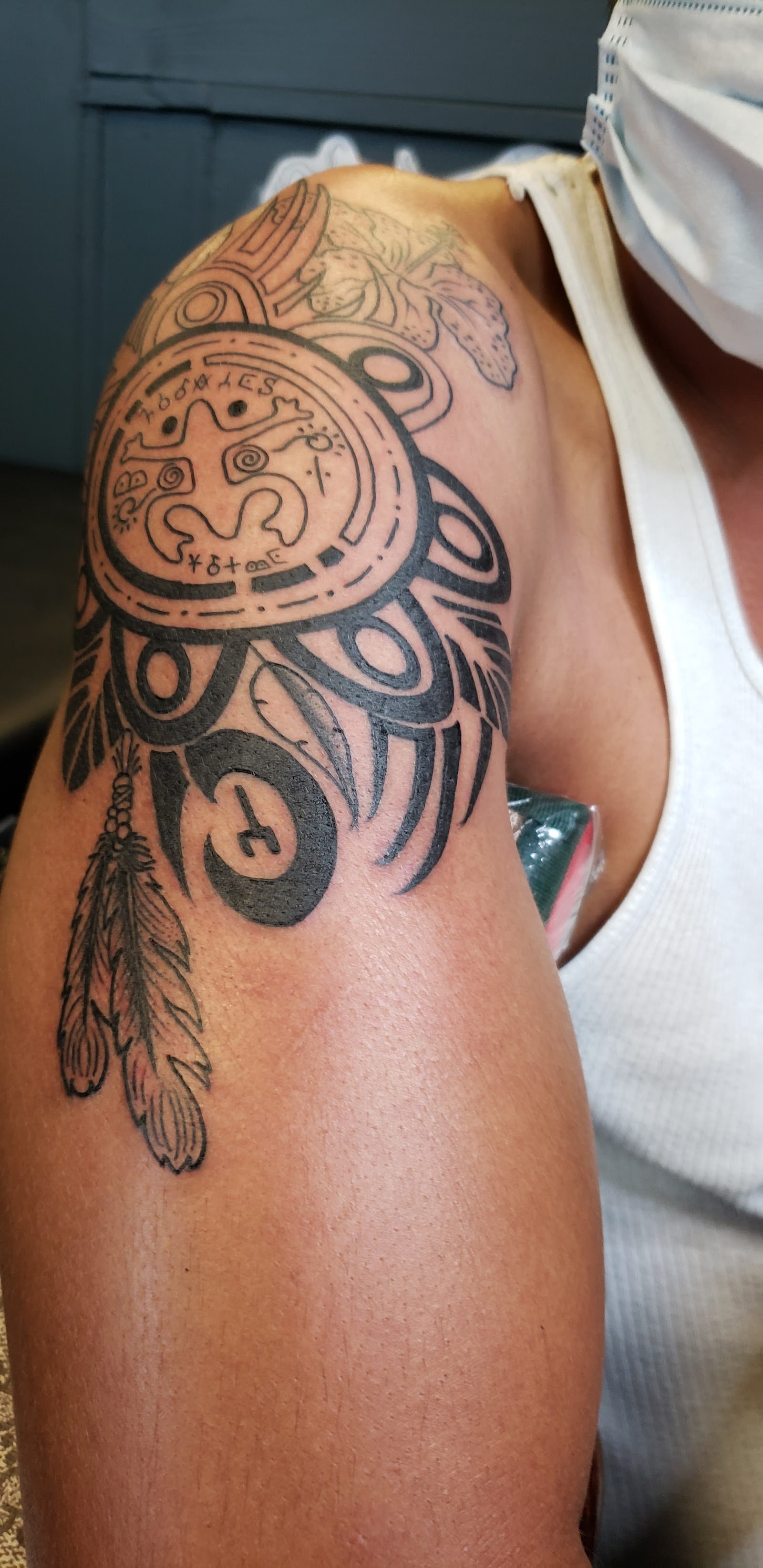 Blu Gorilla Goose Creek tattoo work — photo 3