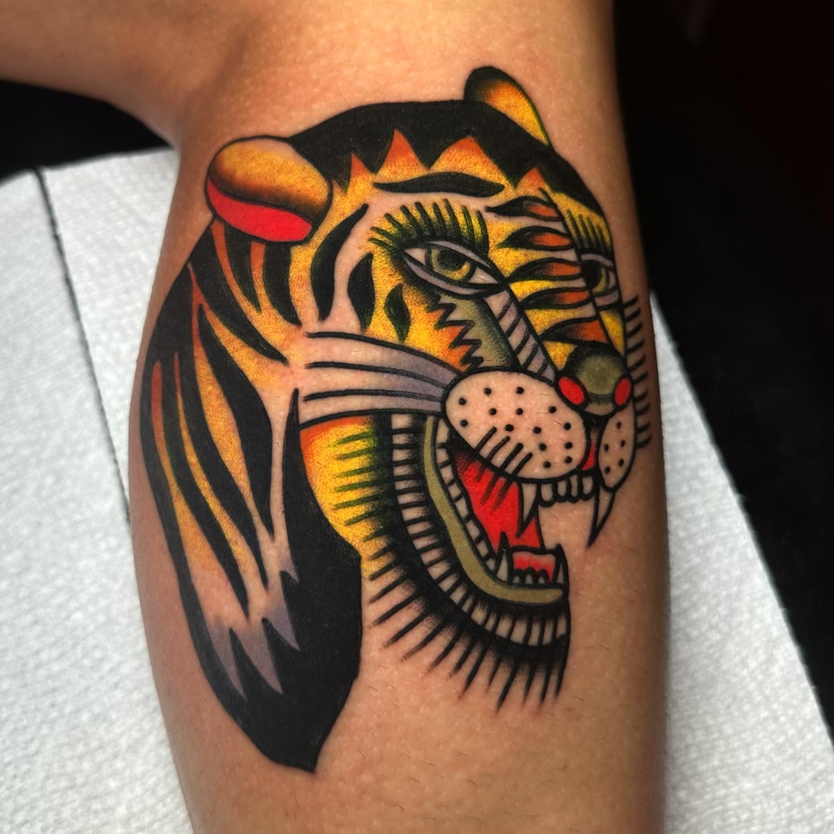 Hold True Tattoo tattoo work — photo 3