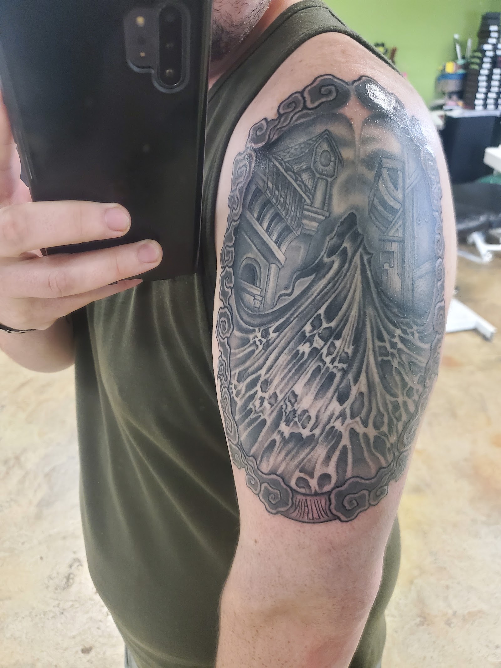 Green Light Tattoo tattoo work — photo 3