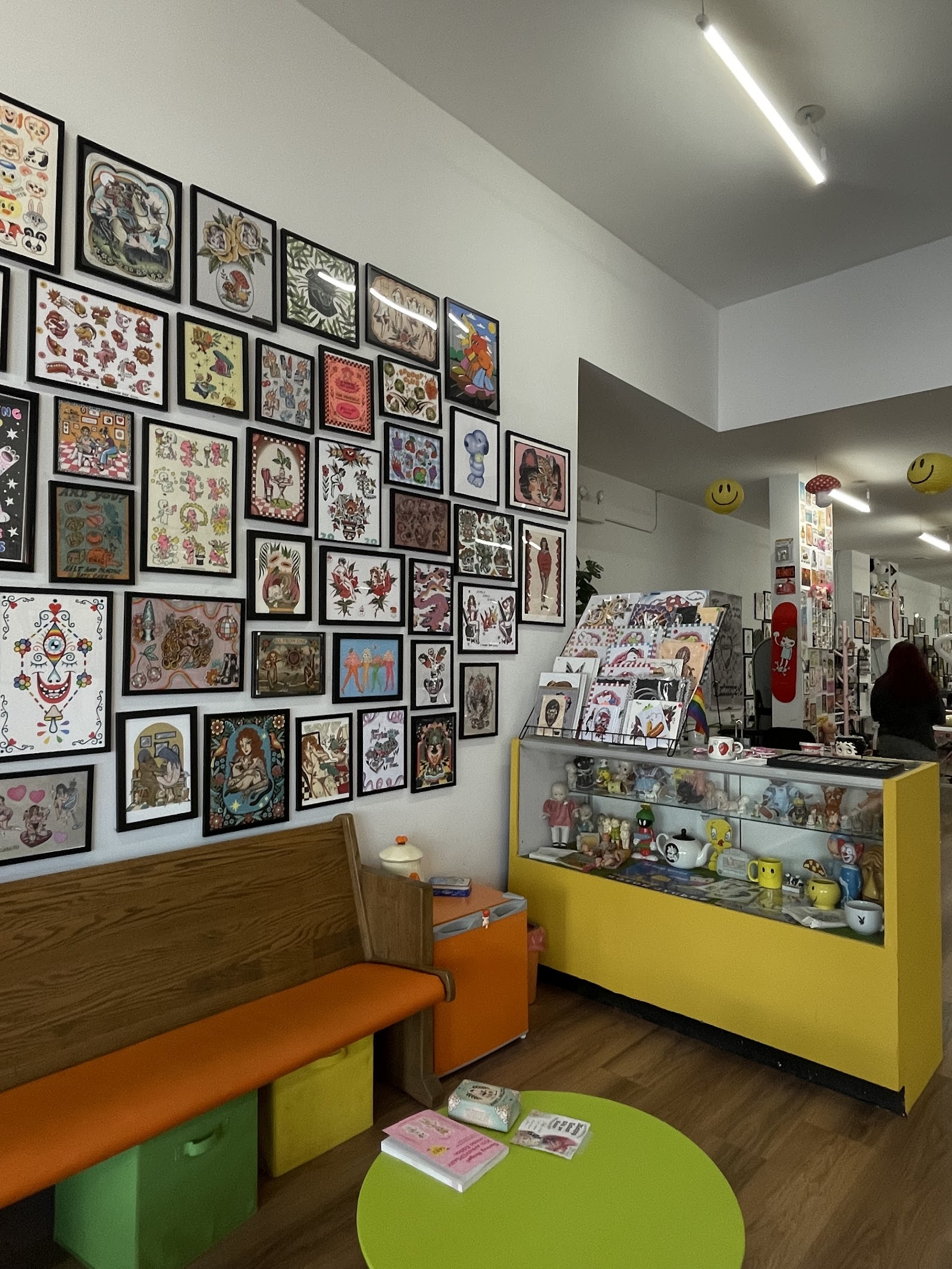 Good Mood Tattoo tattoo parlor in Chicago, IL