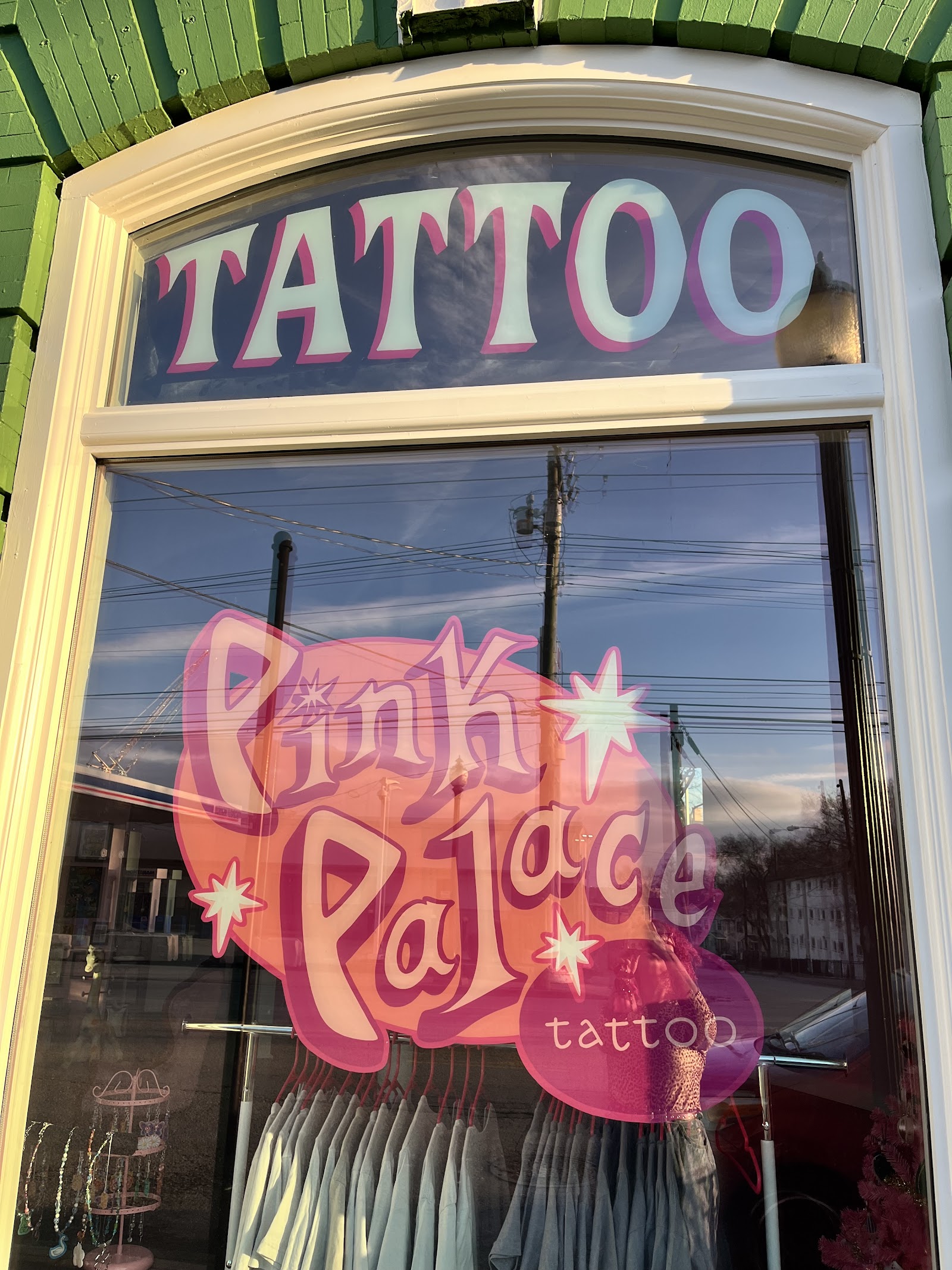 Pink Palace Tattoo tattoo work — photo 2