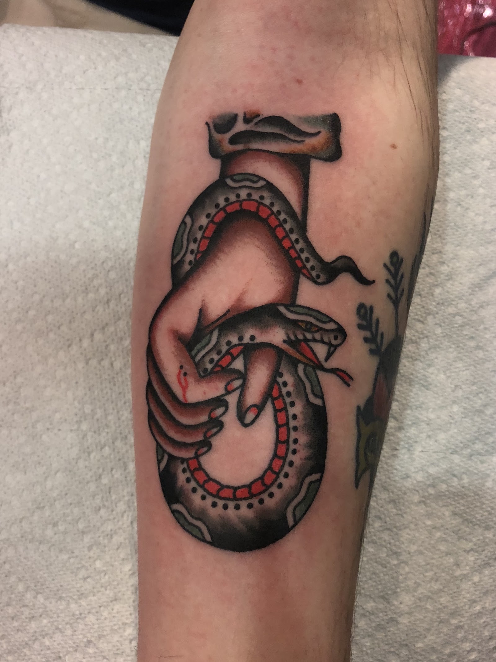 CRYING HEART TATTOO tattoo work — photo 2