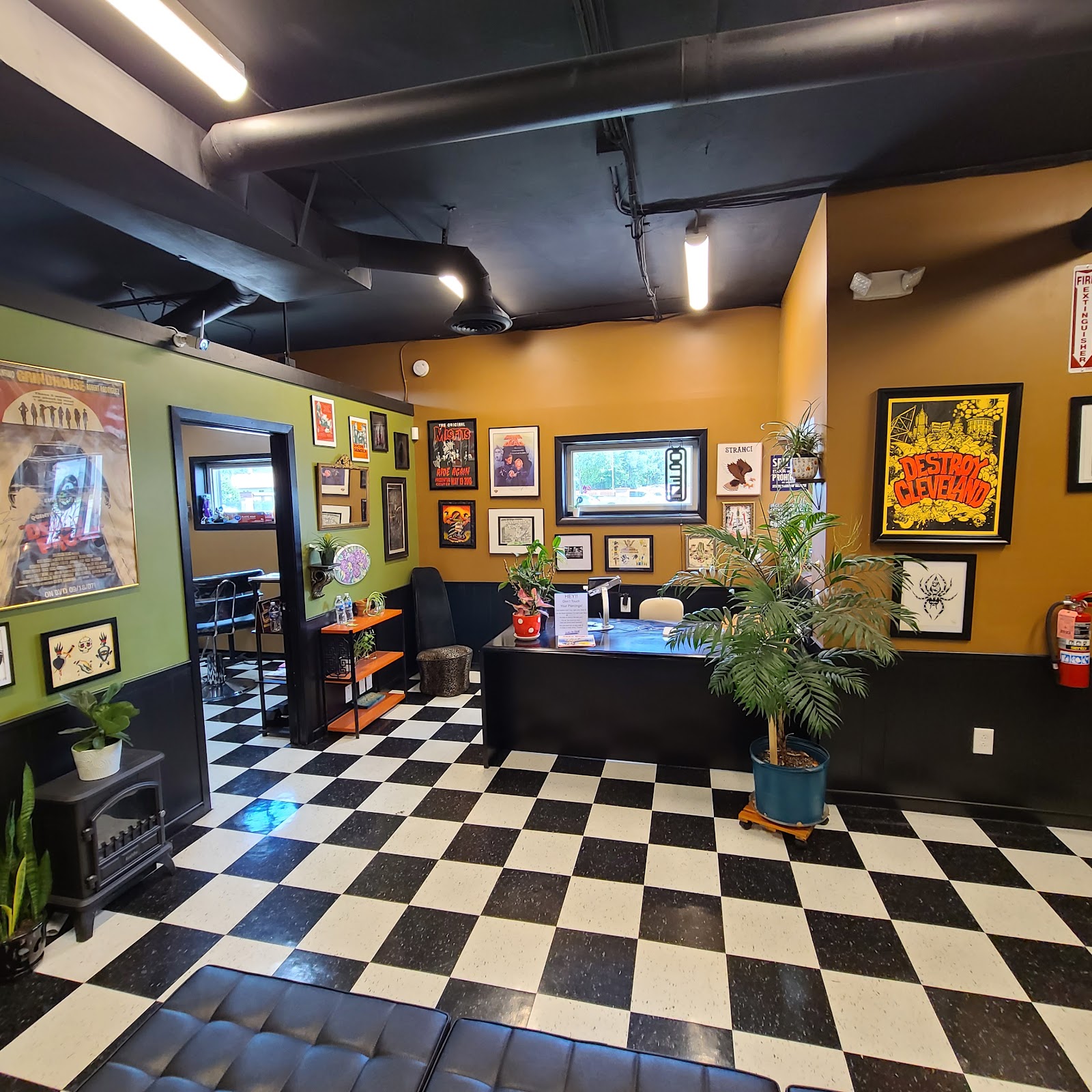 Stranci Tattoo & Piercing Co. tattoo work — photo 3