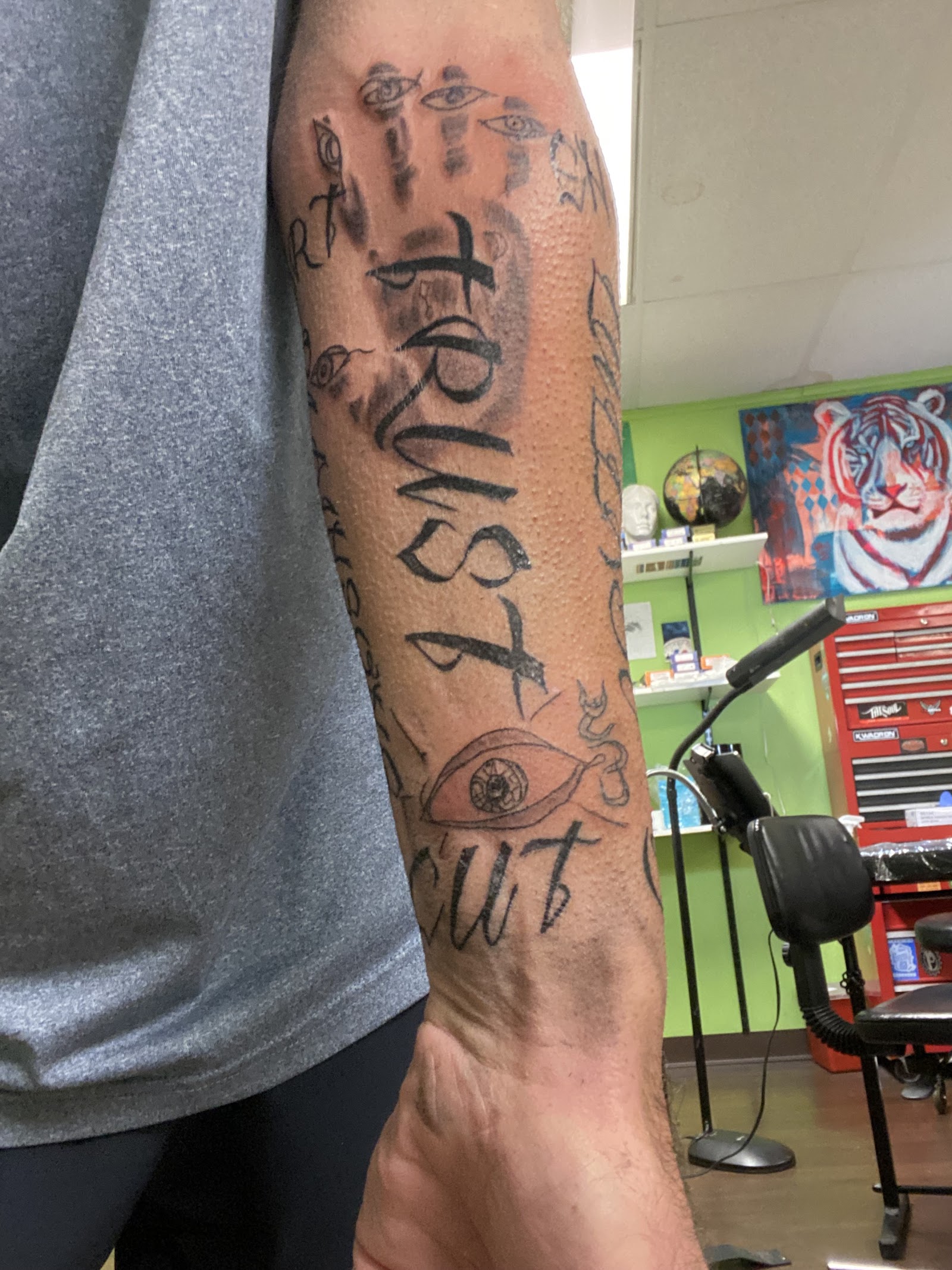 Eternally Yours Tattoo Company tattoo work — photo 3