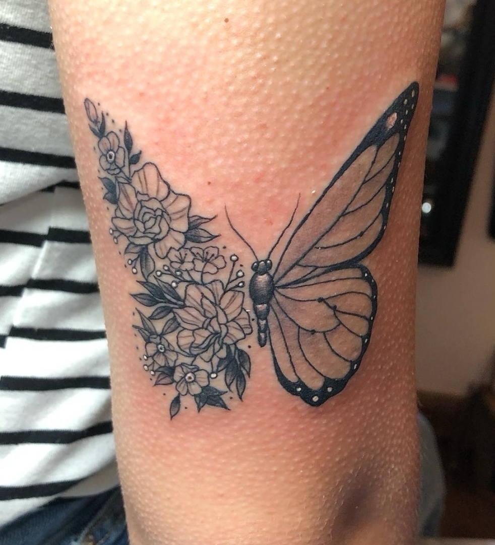 Lacquer Gallery TATTOO tattoo work — photo 3