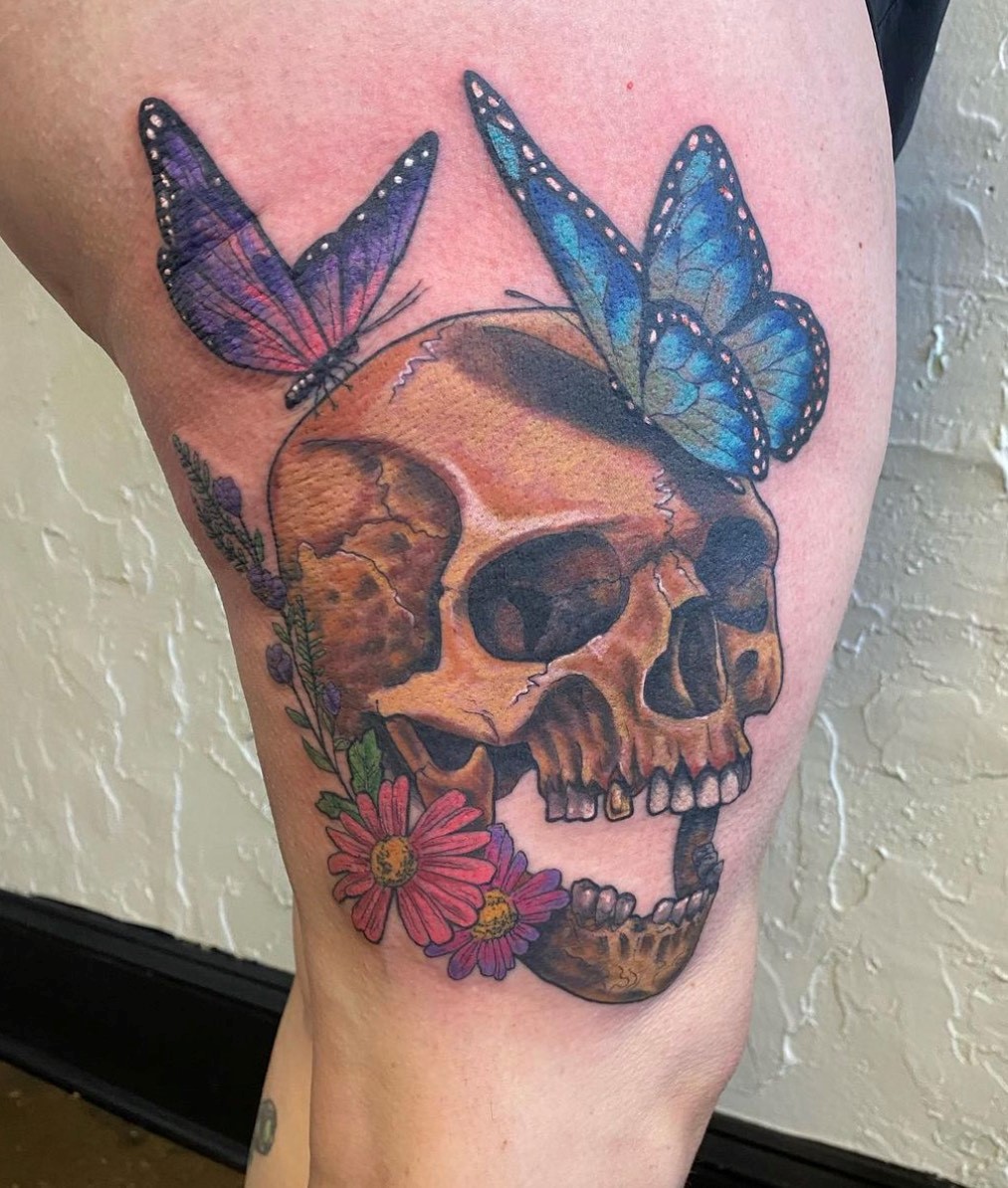 Living Canvas Tattoo and Piercing tattoo work — photo 3