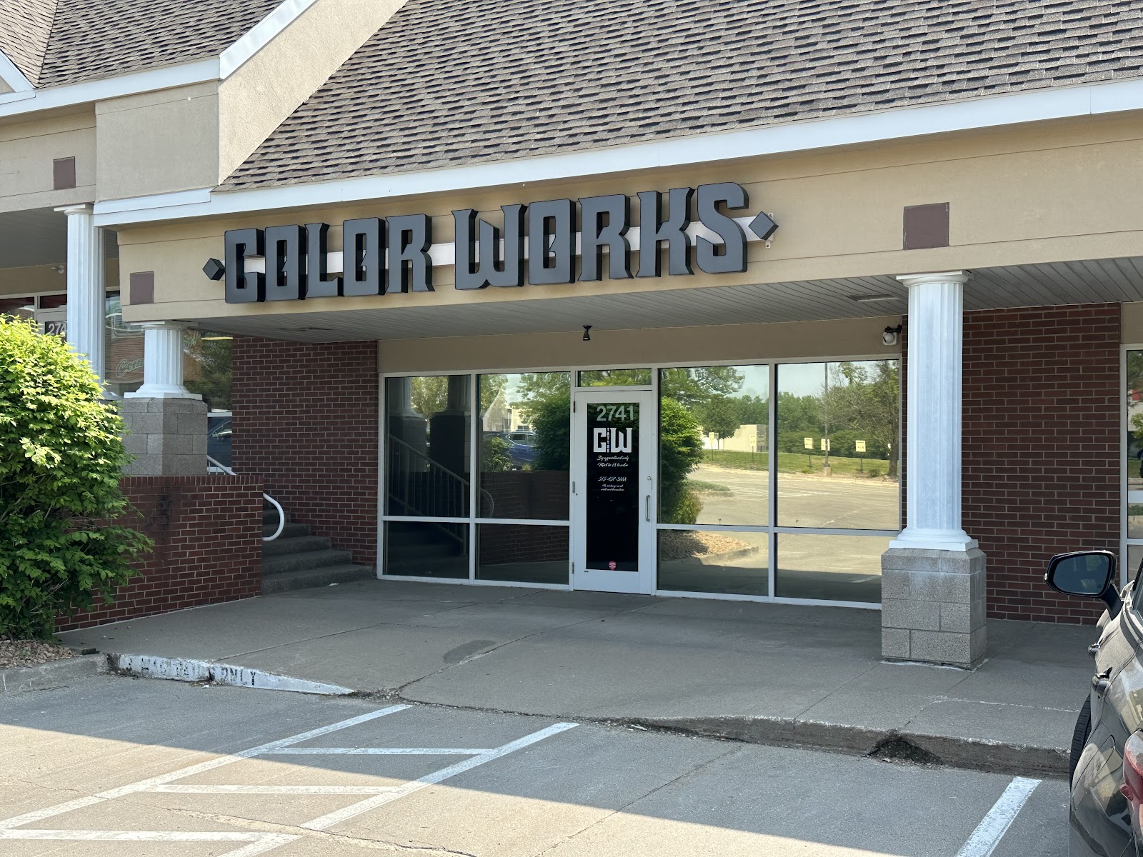 Color Works Tattoo tattoo parlor in Urbandale, IA
