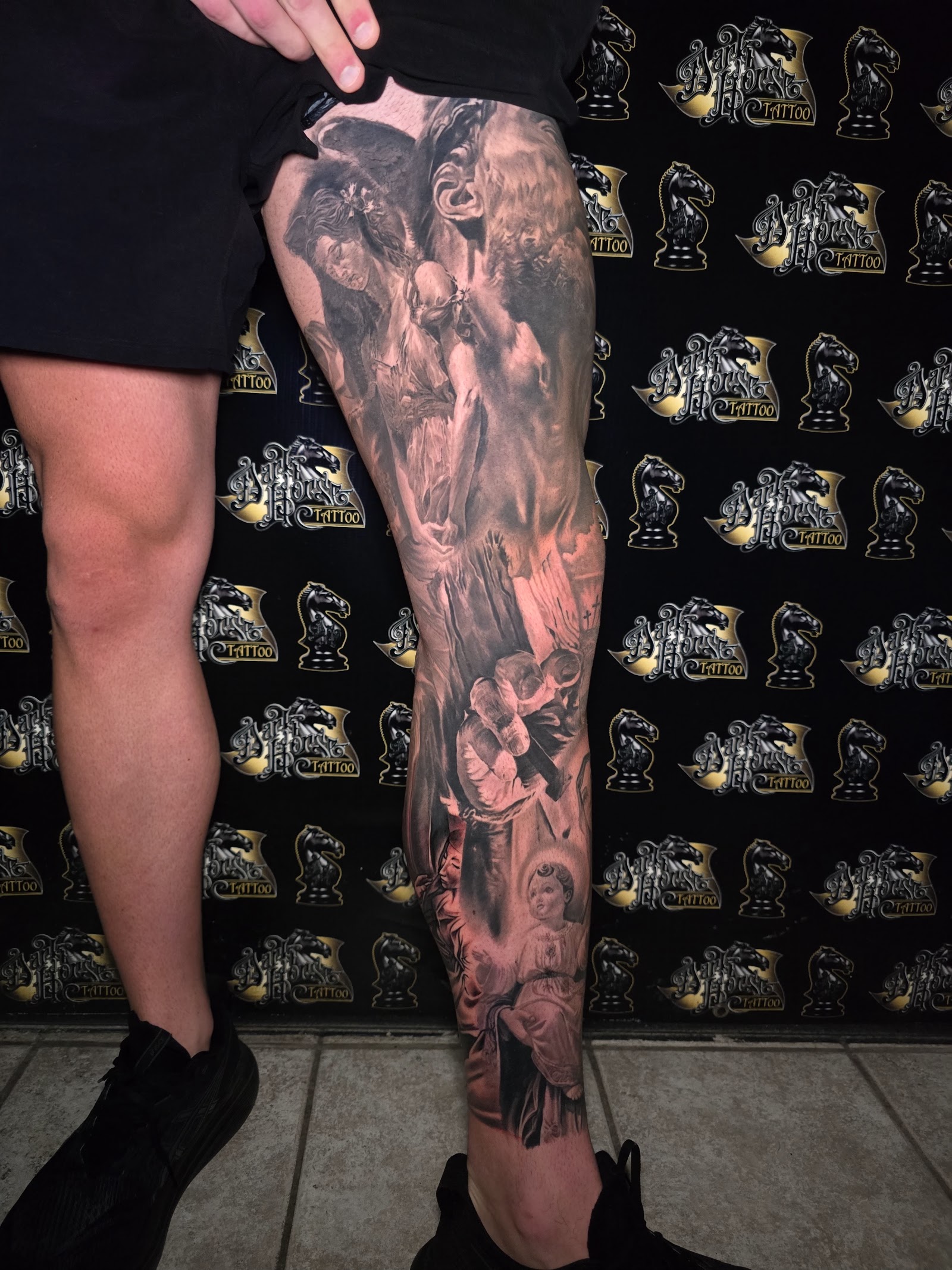 Dark Horse Tattoo Co. LLC. — tattoo studio near Warren