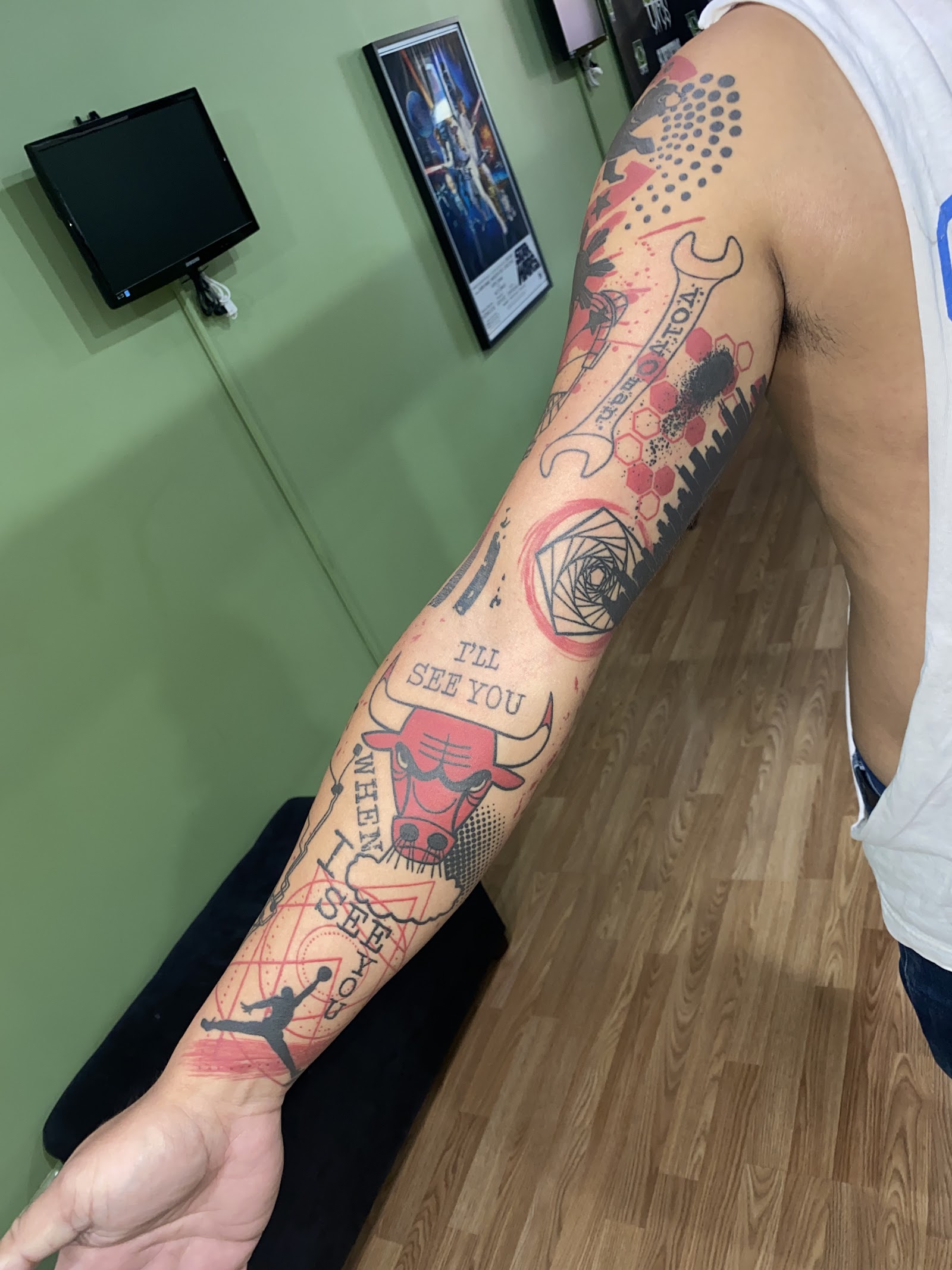 9 Lives Tattoo tattoo work — photo 3