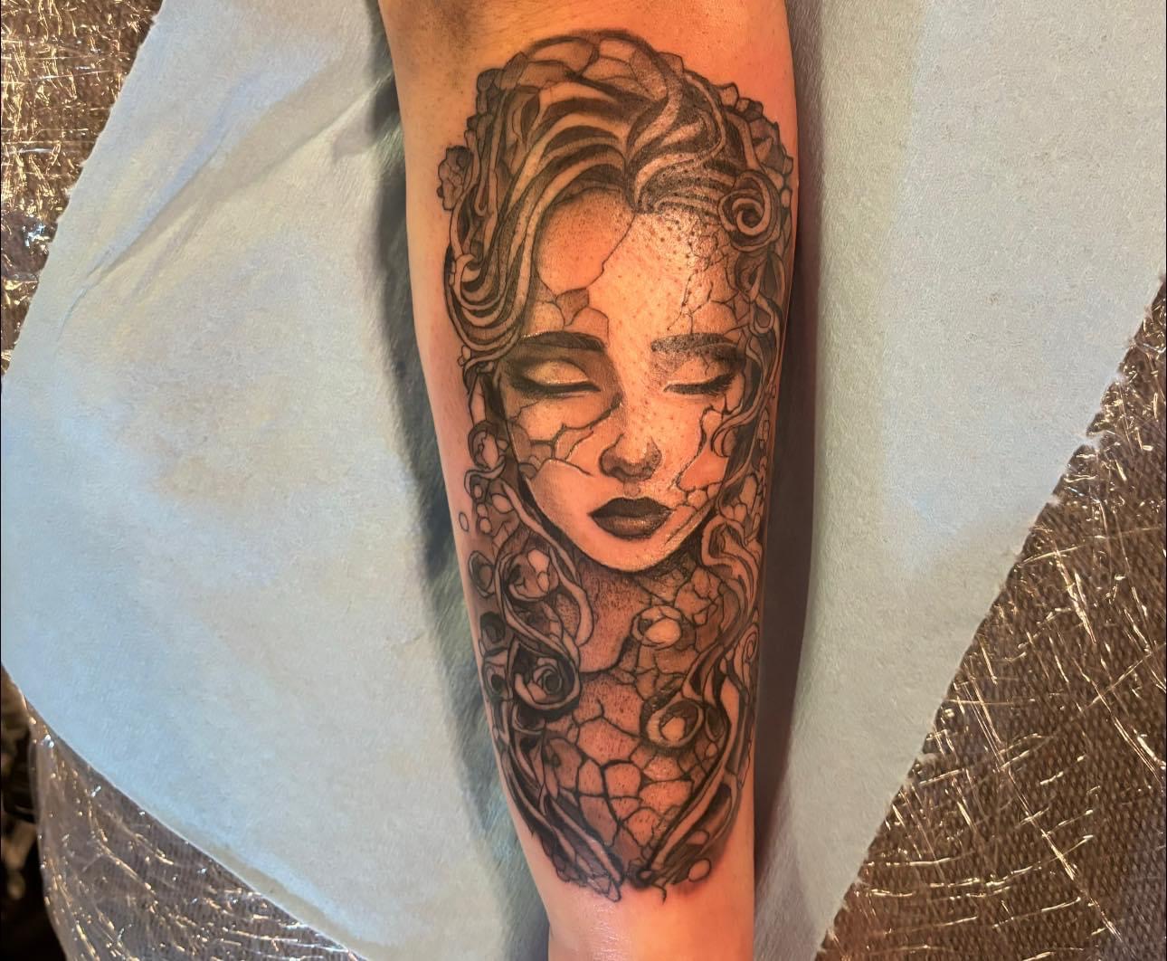 El Zapien Tattoos tattoo work — photo 2