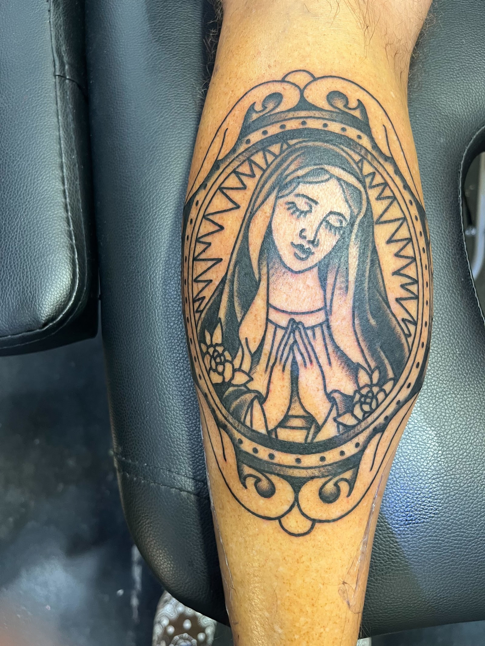 Monarch Tattoo tattoo work — photo 2