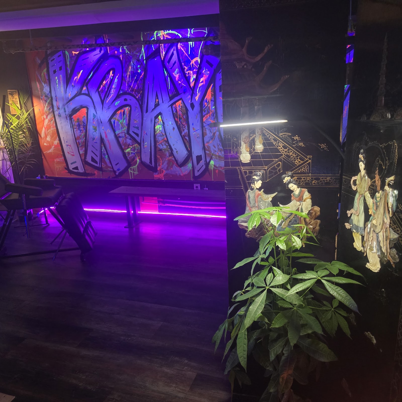 Krayonz Ink Studio tattoo parlor in Hartford, CT