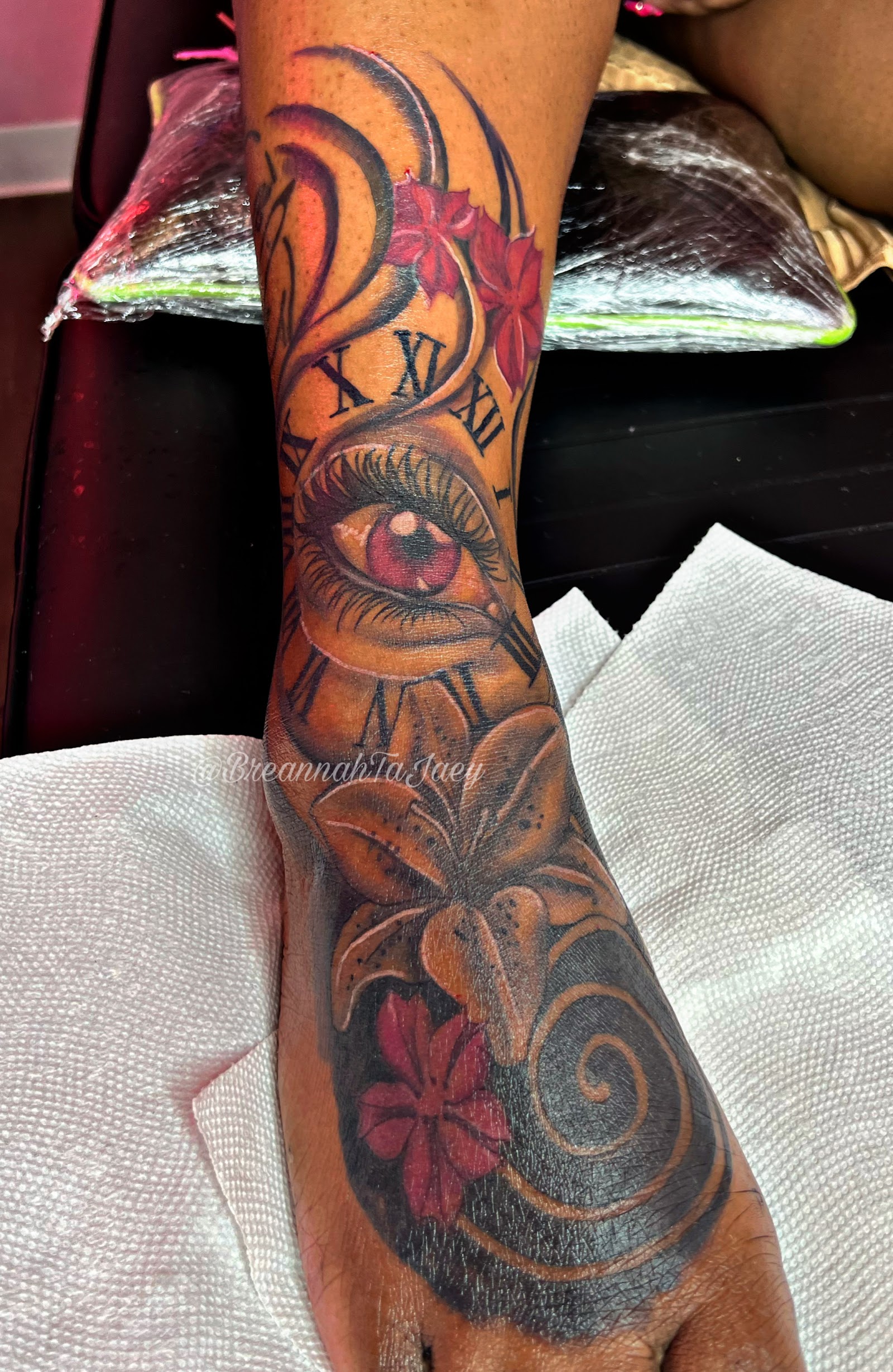 Pink Scorpion Ink tattoo work — photo 2