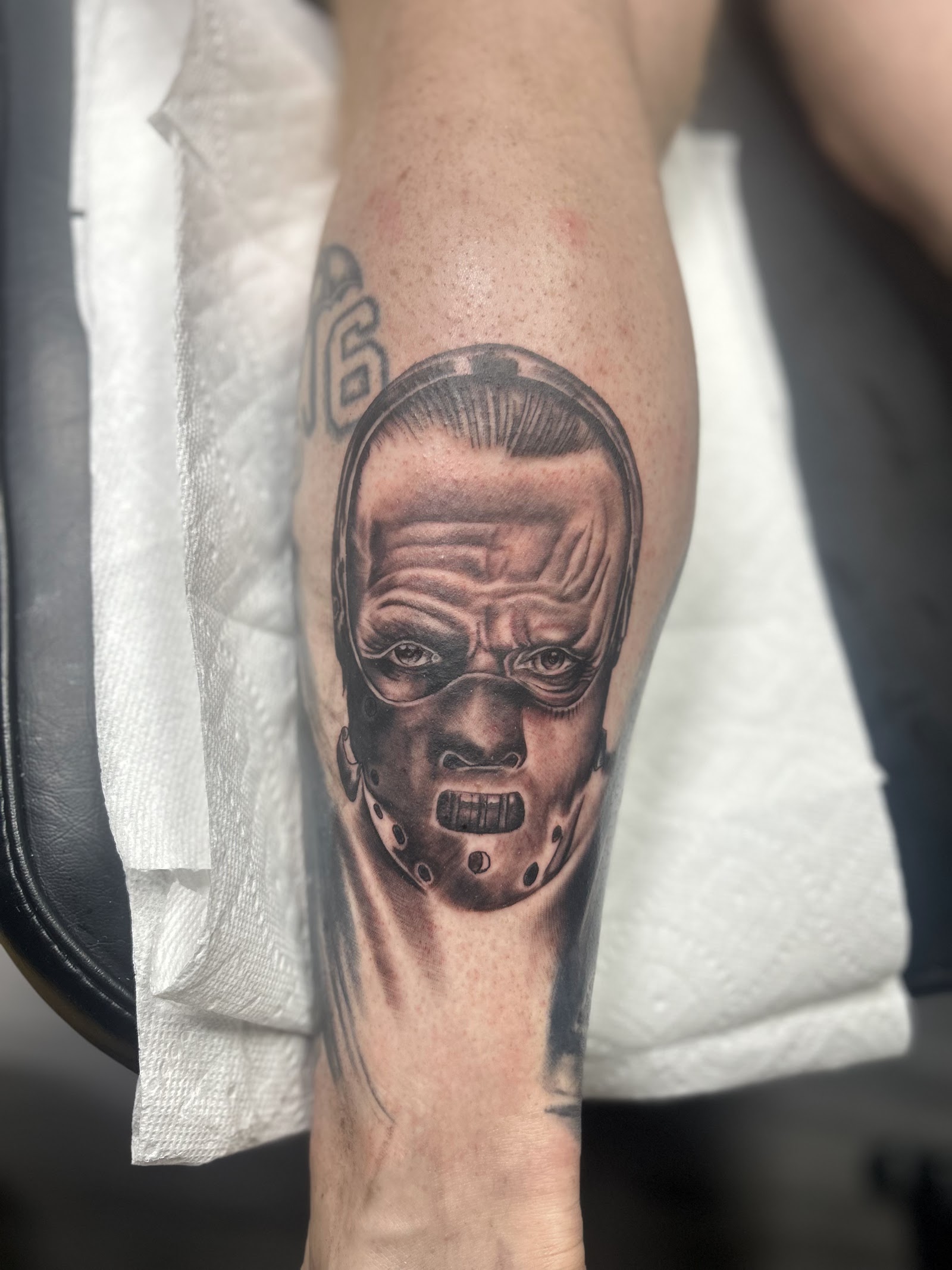 Slanging Ink Tattoo Studio tattoo work — photo 3