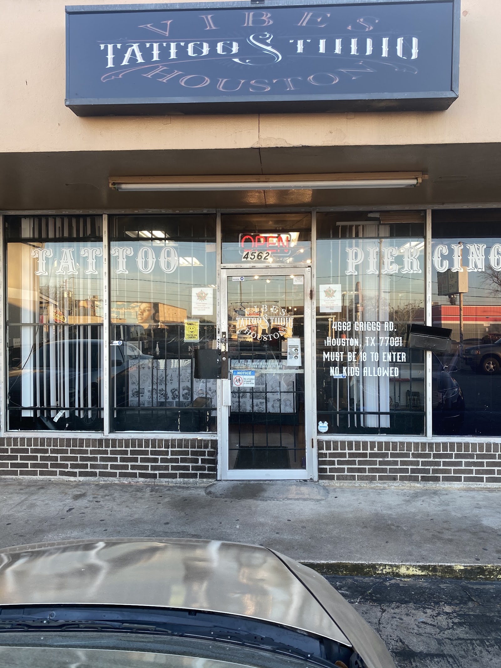 Vibes Tattoo Studio Houston tattoo work — photo 2