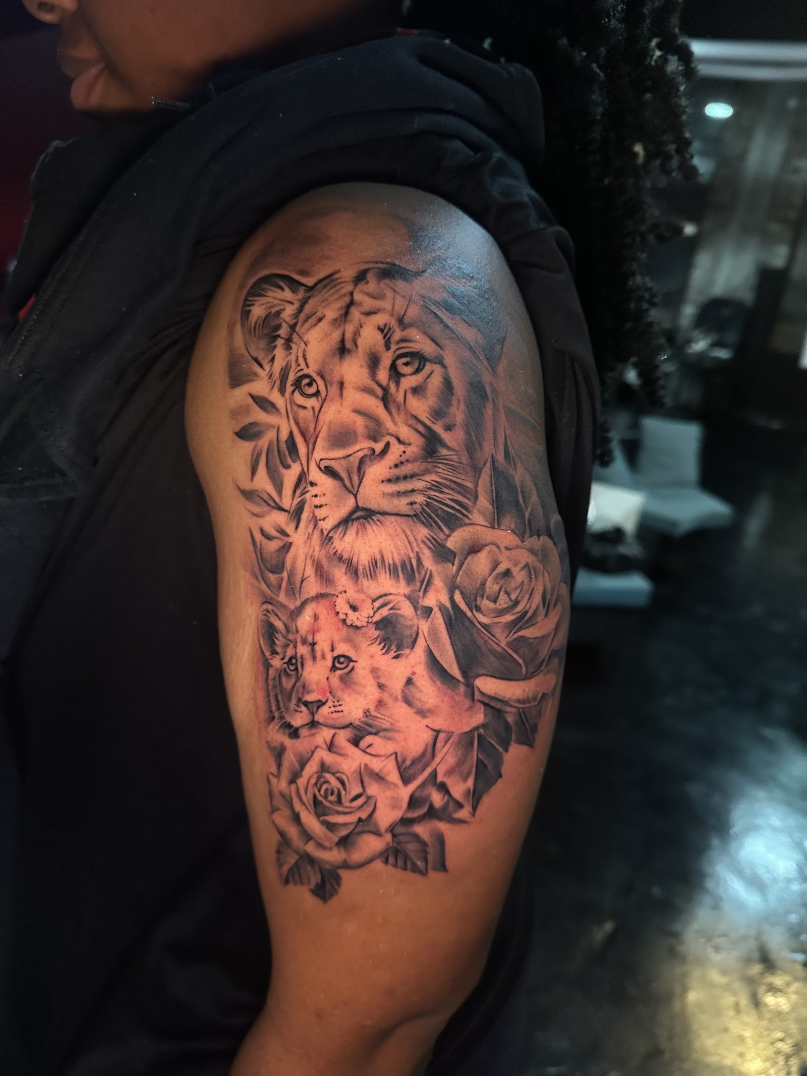77 Art Collective tattoo work — photo 2