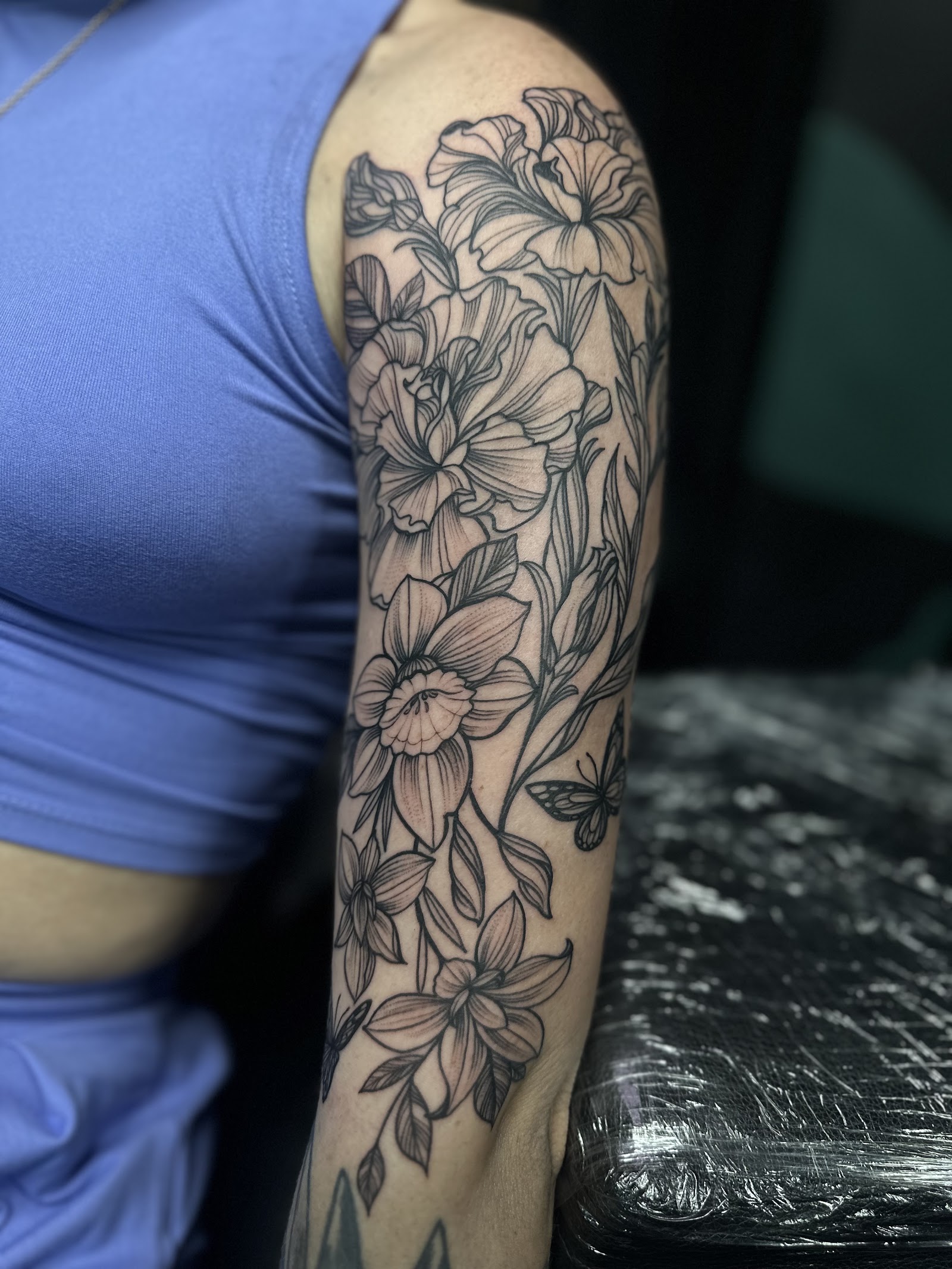 Divine Lines Tattoo — tattoo studio in Jacksonville
