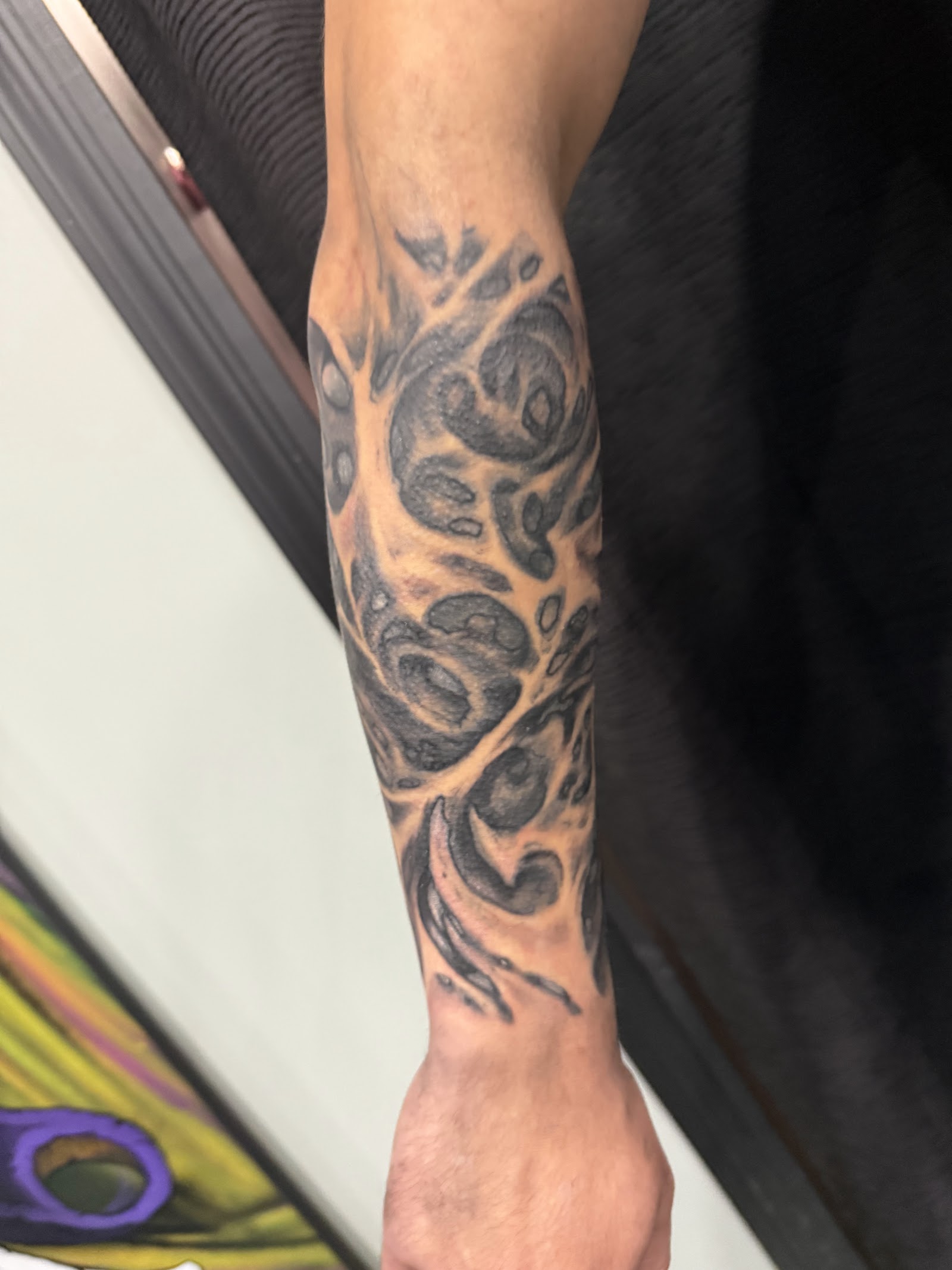Headless Hands Custom Tattoos tattoo work — photo 2