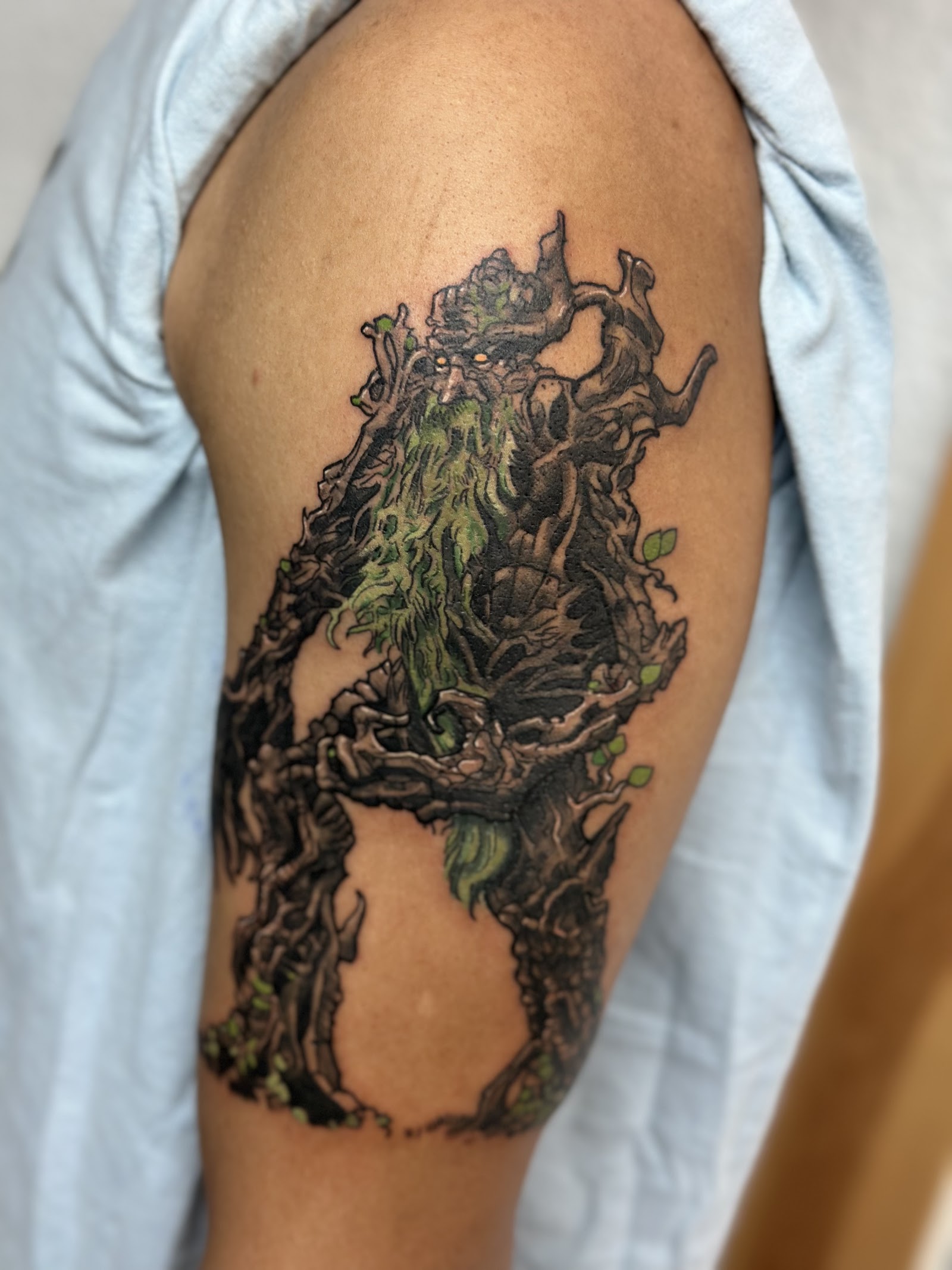 Surreal Tattoo Studio tattoo work — photo 3