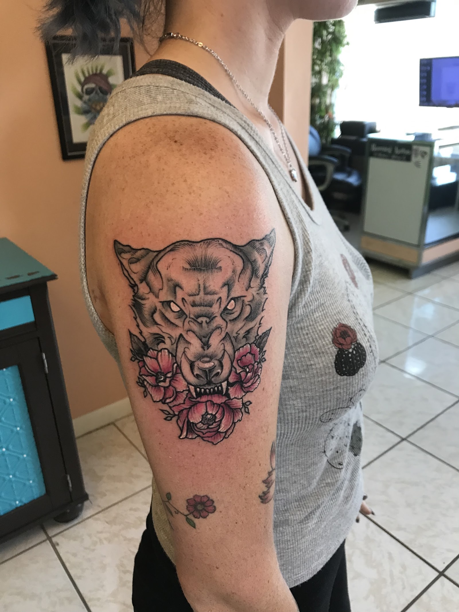 Burning Lotus Tattoo tattoo work — photo 2