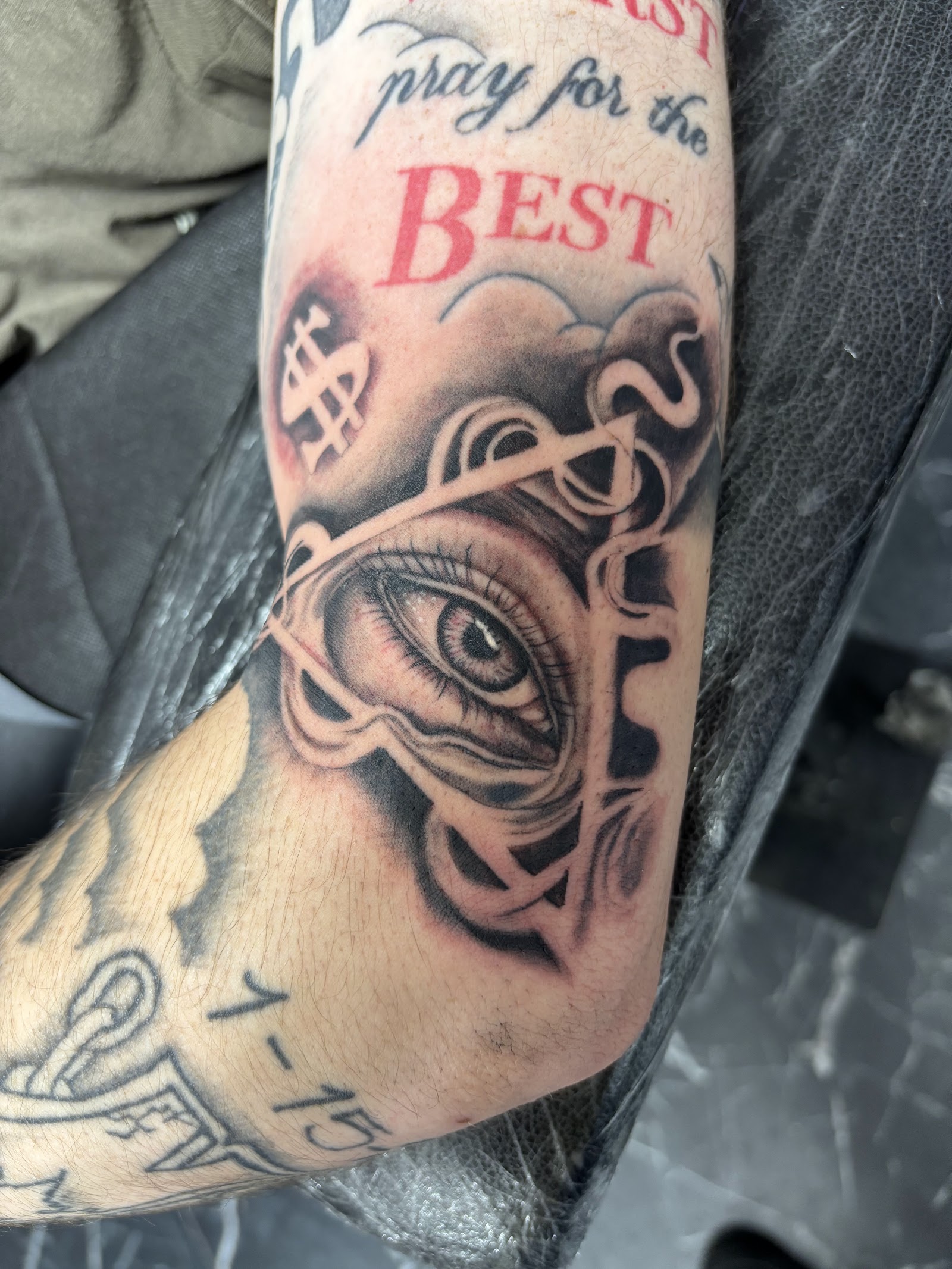 La plaza tattoo and art gallery tattoo work — photo 3