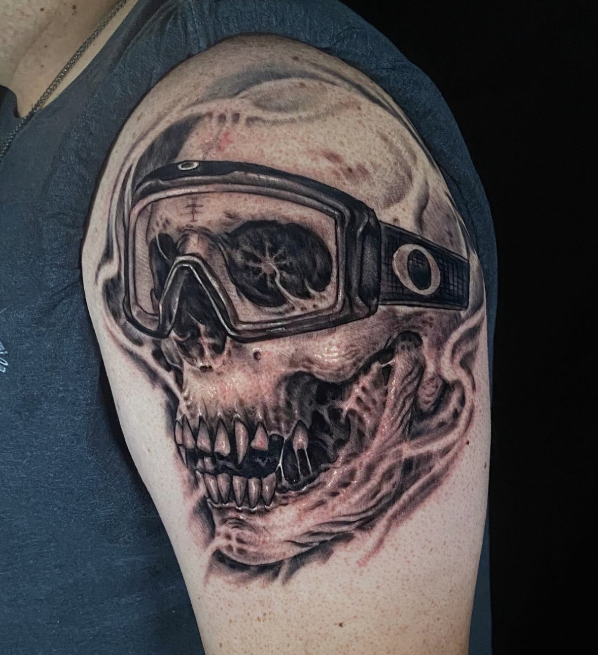 Revolution Tattoo Parlor tattoo work — photo 3