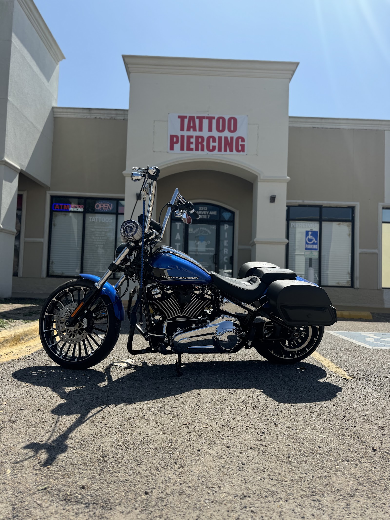 Diamante Body Piercing & Tattoo - McAllen tattoo parlor in McAllen, TX
