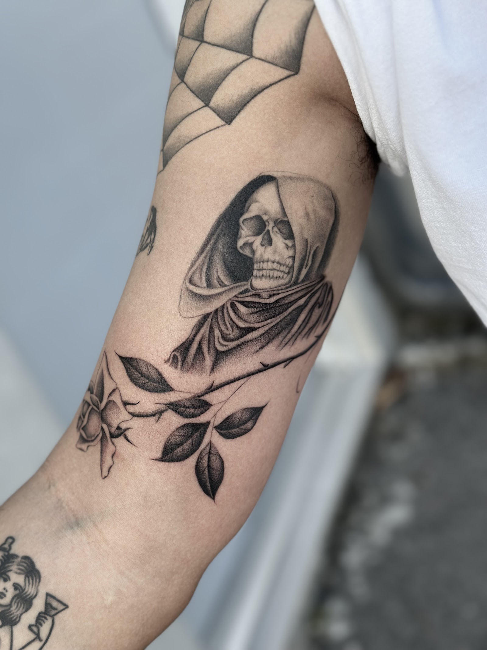 Ocho Placas Tattoo Company tattoo work — photo 2