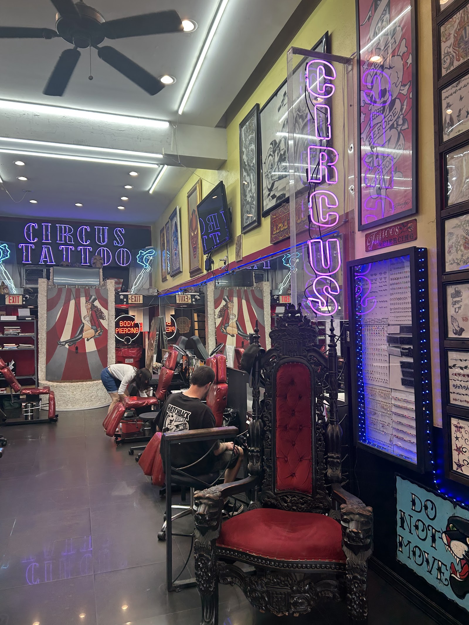 Circus Tattoo tattoo work — photo 3
