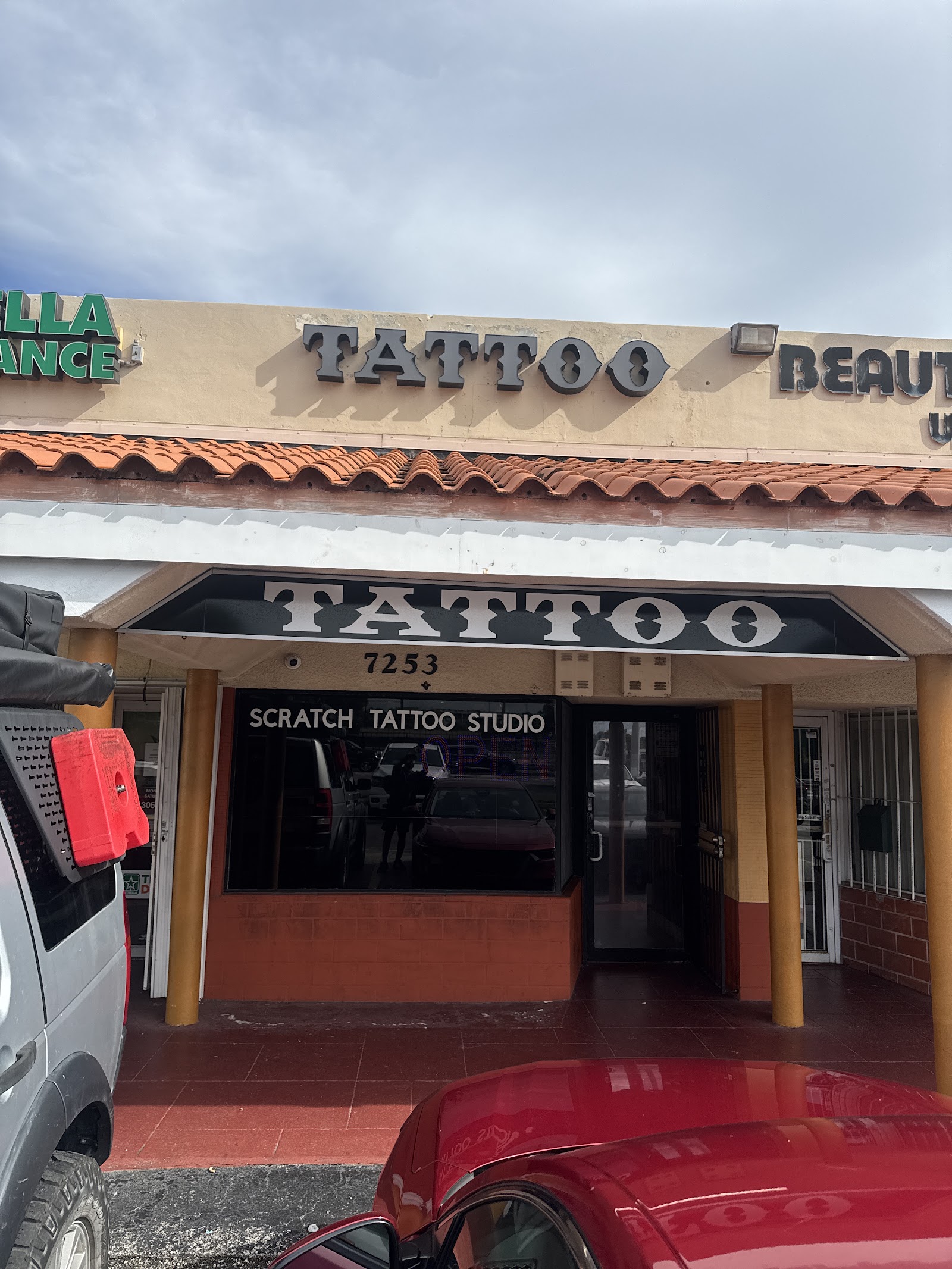 Scratch Tattoo Studio tattoo work — photo 3