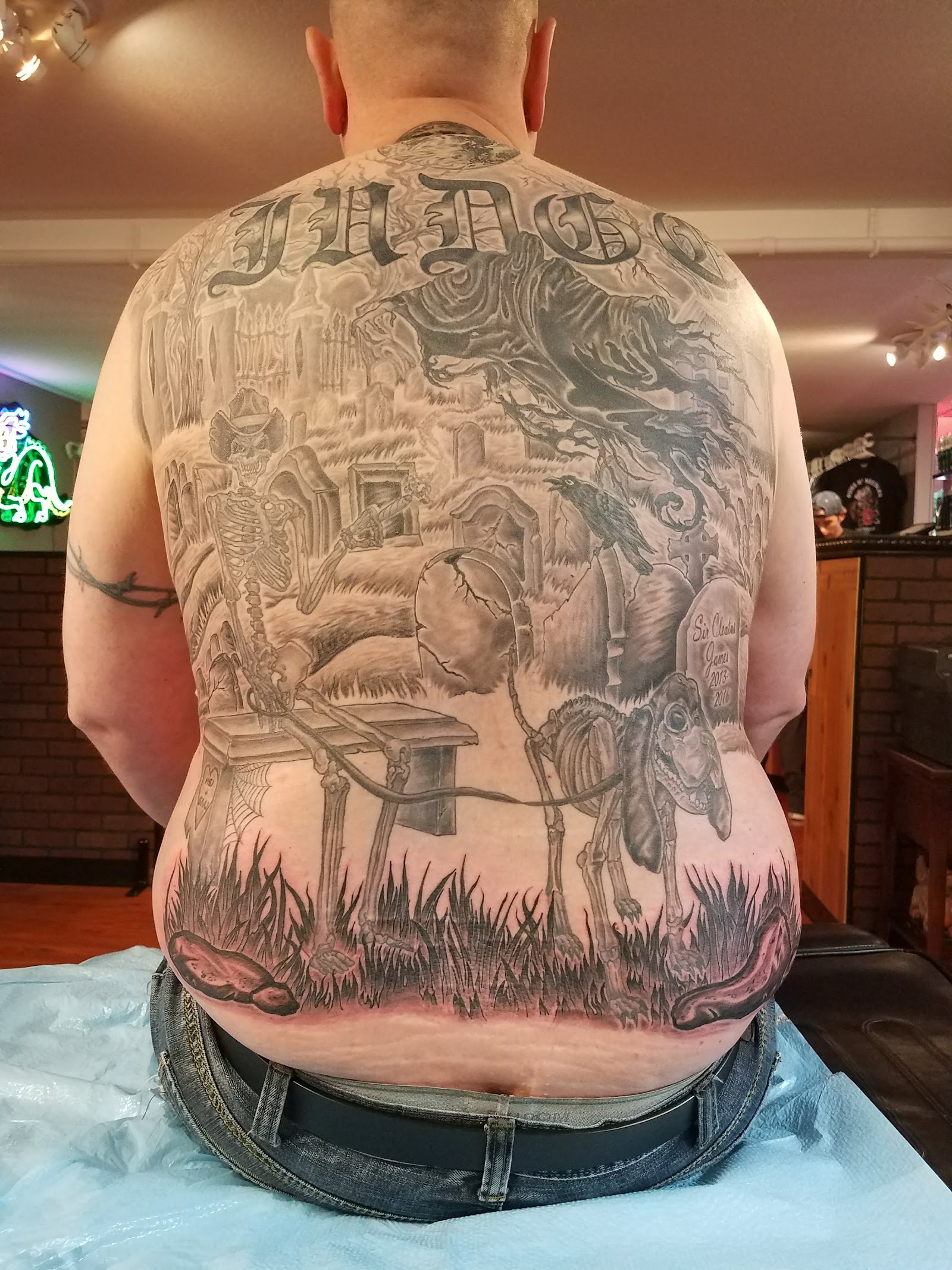 Guns N' Needles Tattoo tattoo work — photo 3