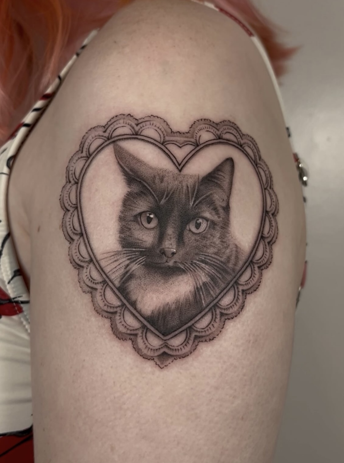 Neon Moon Tattoos tattoo work — photo 2
