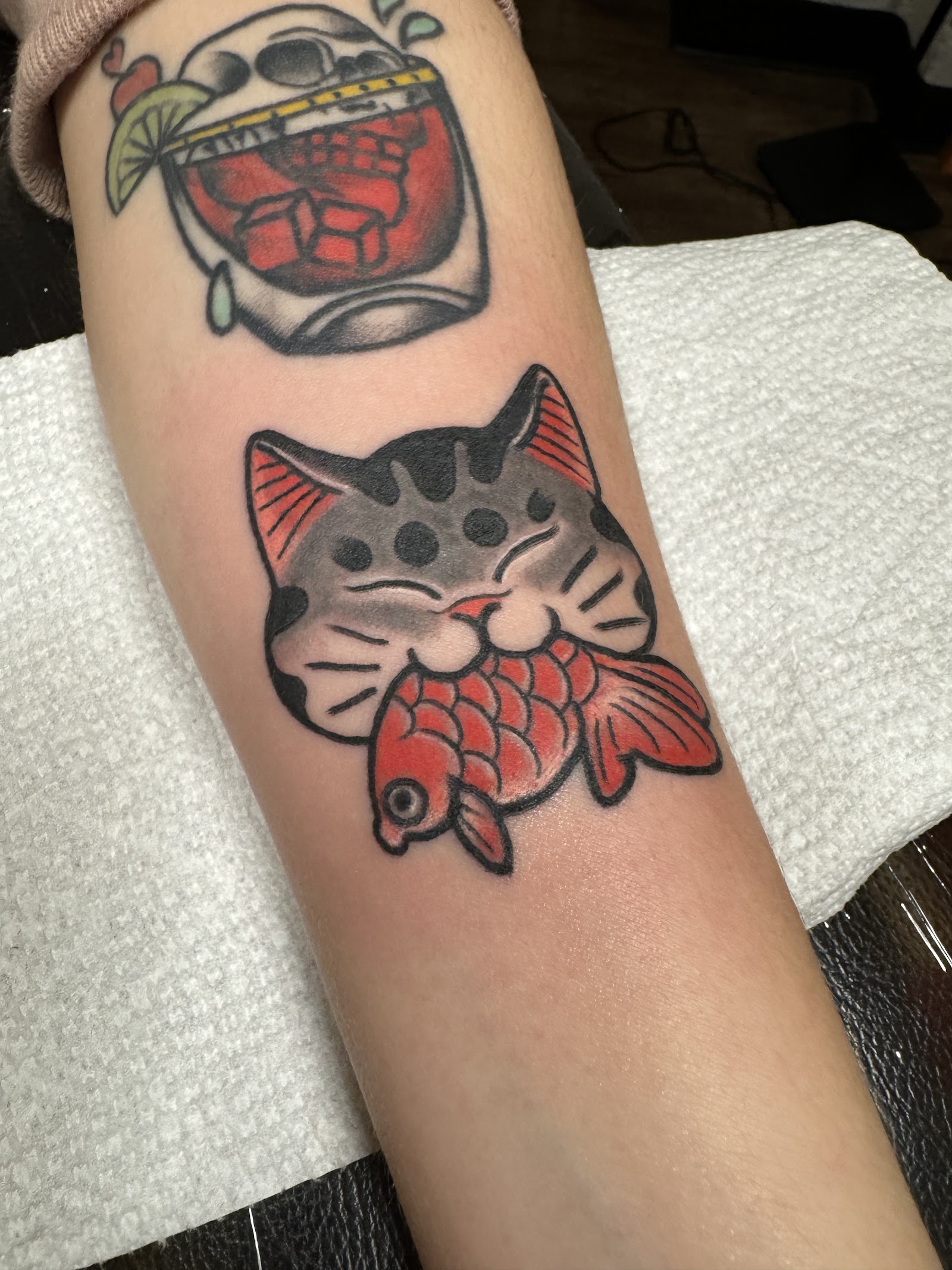 NO IDOLS TATTOO & PIERCING tattoo work — photo 3