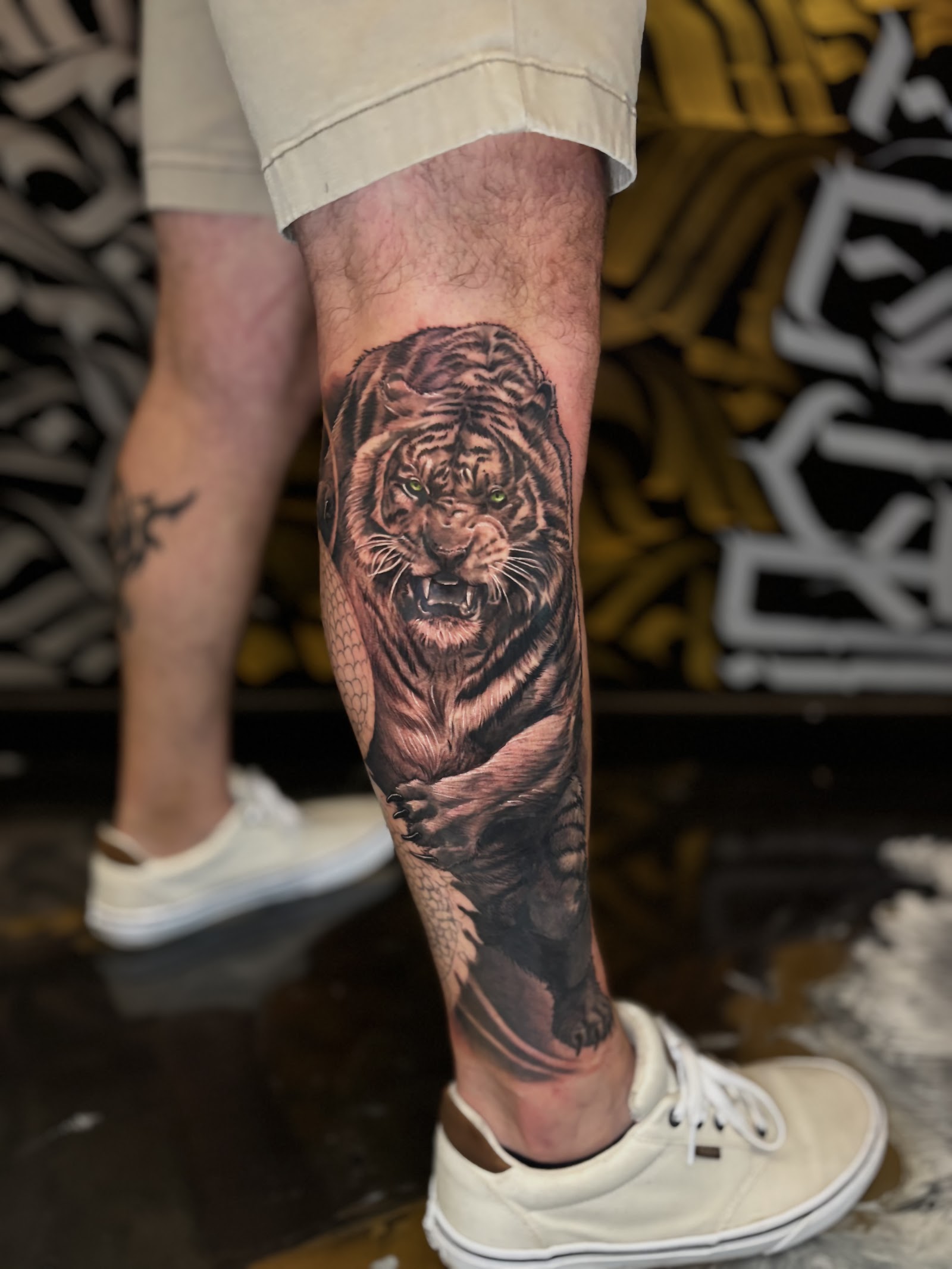 405 Ink tattoo work — photo 3