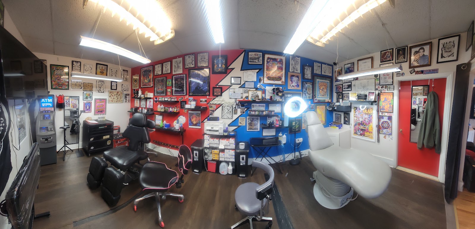 DosSparrows Tattoo & Art — tattoo studio near Council Bluffs