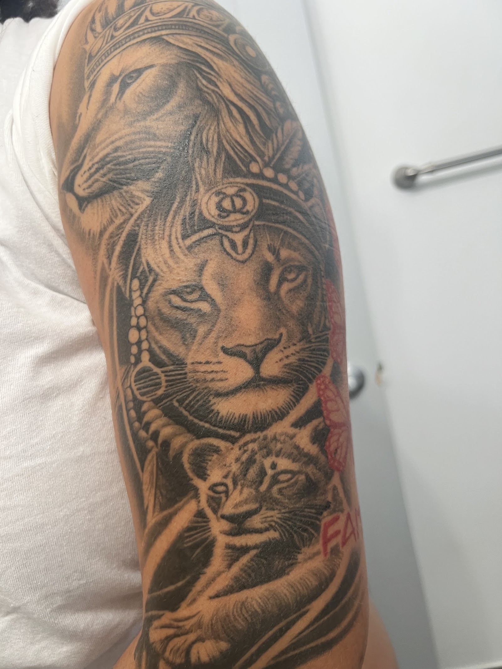 Crea8tive Soul - Orlando Tattoo Shop tattoo work — photo 2