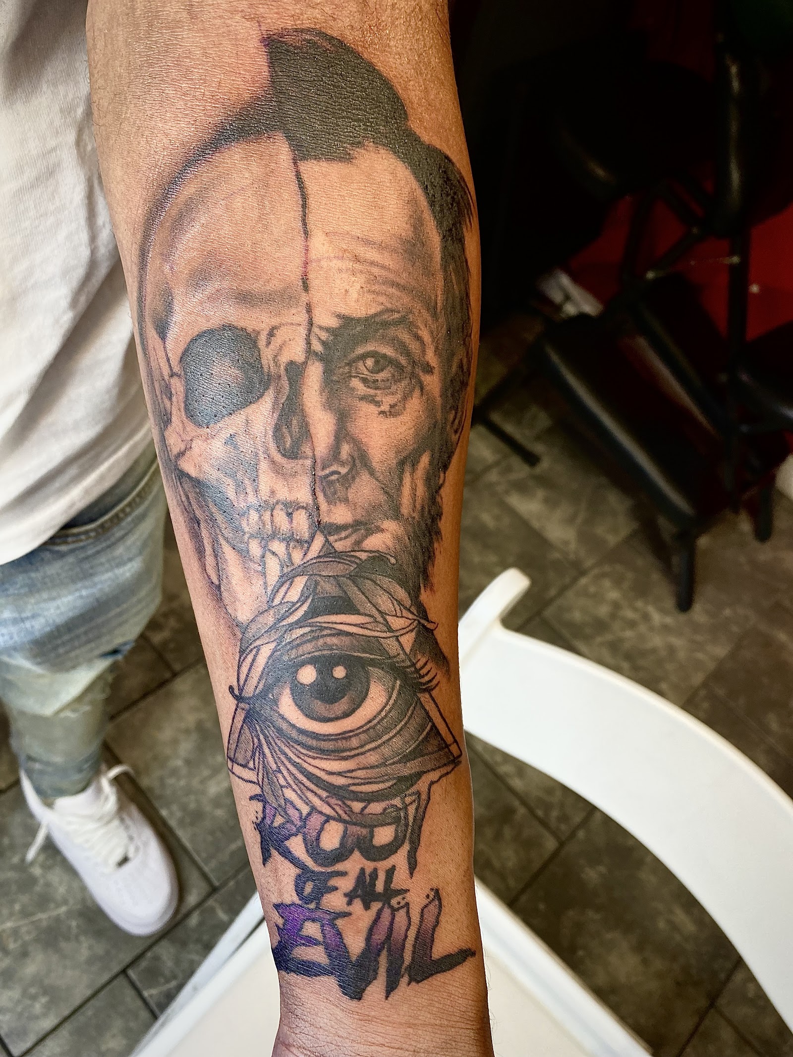 Kariem Young Tattoo (Urugliness) tattoo work — photo 2