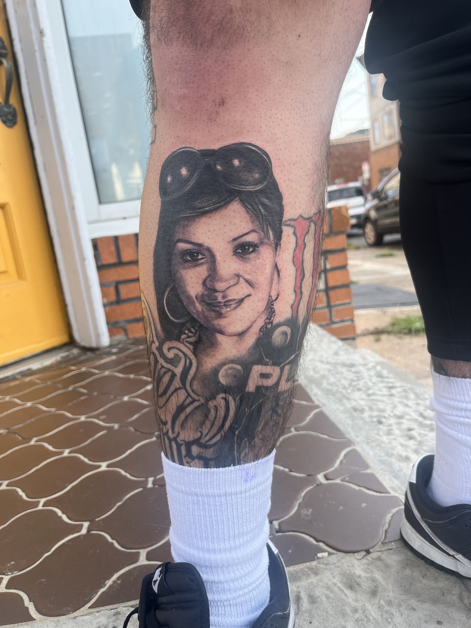 Monochrome Tattoo tattoo work — photo 2