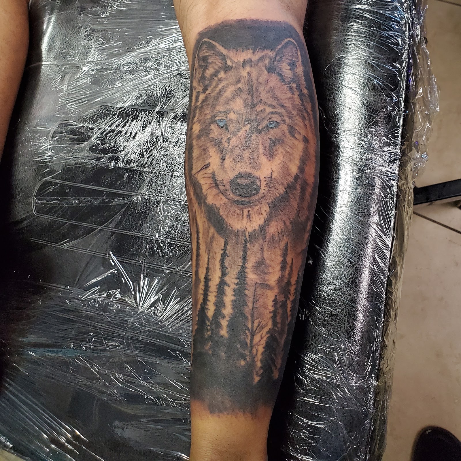 Slow N Low Tattoo And Body Piercing tattoo work — photo 2
