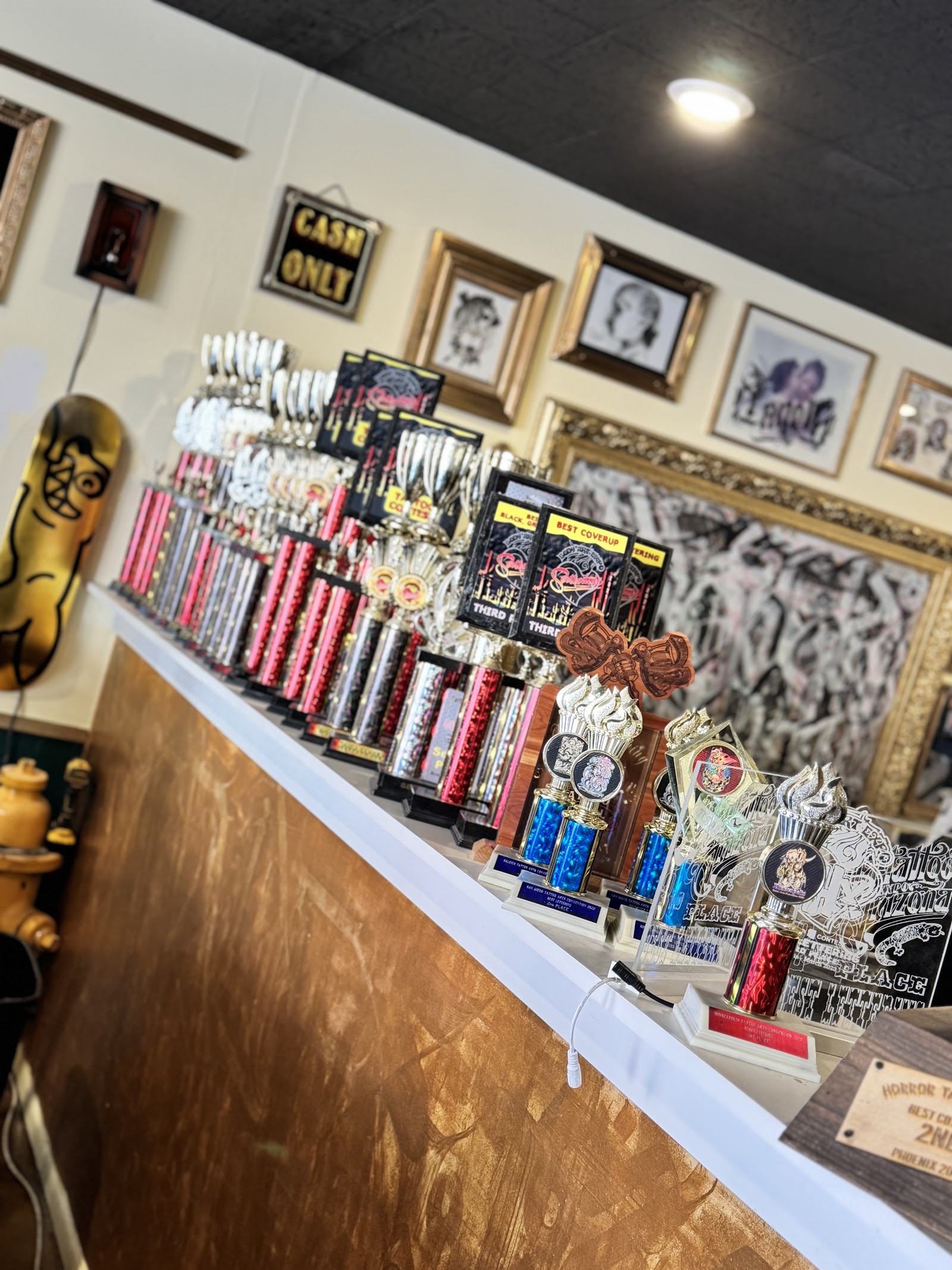 Mi Vida Letras tattoo parlor in Phoenix, AZ