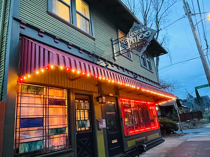 Historic Tattoo - Portland Tattoo Shop — tattoo studio in Portland