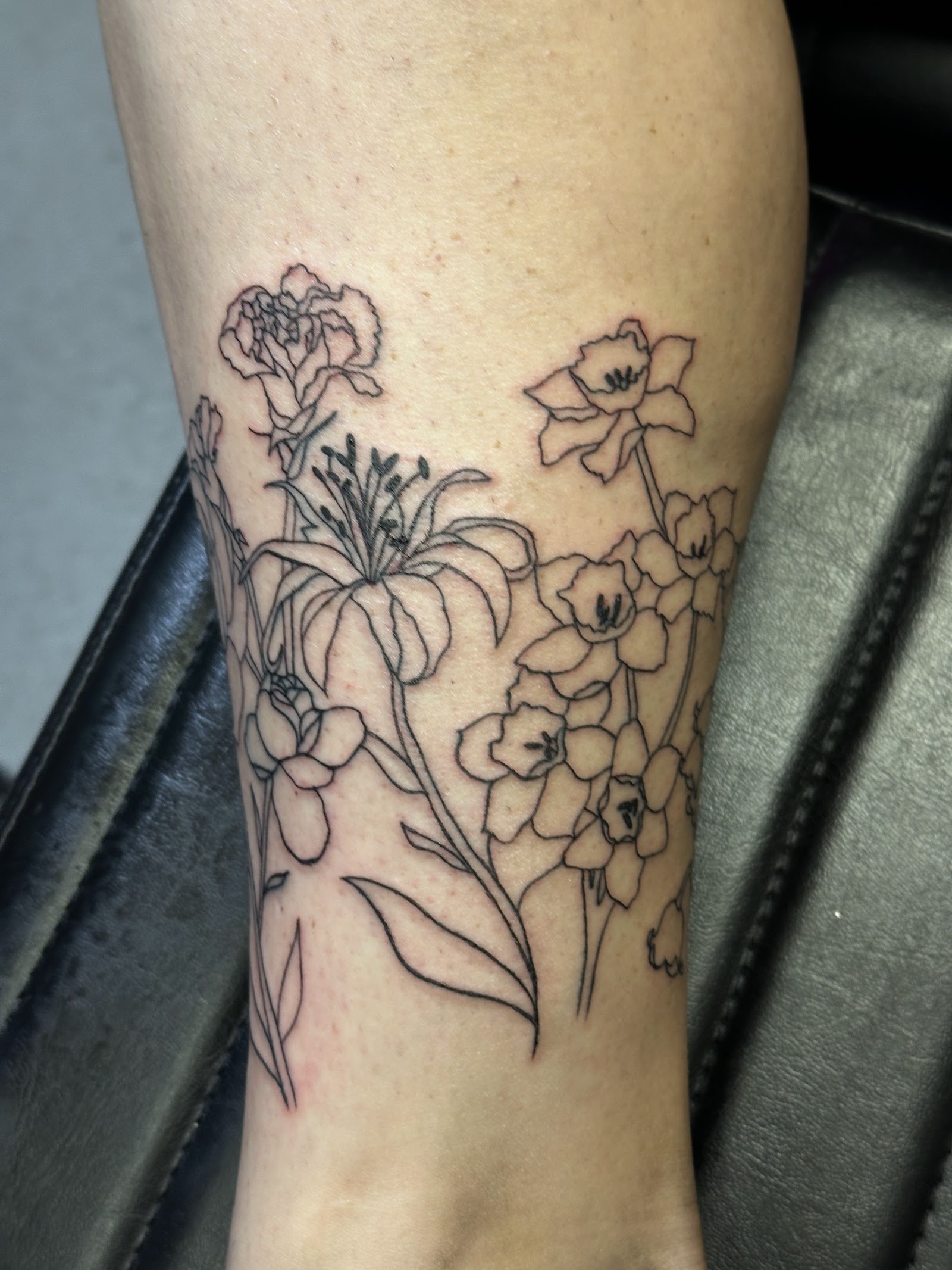 Tattoo Kiss tattoo work — photo 3